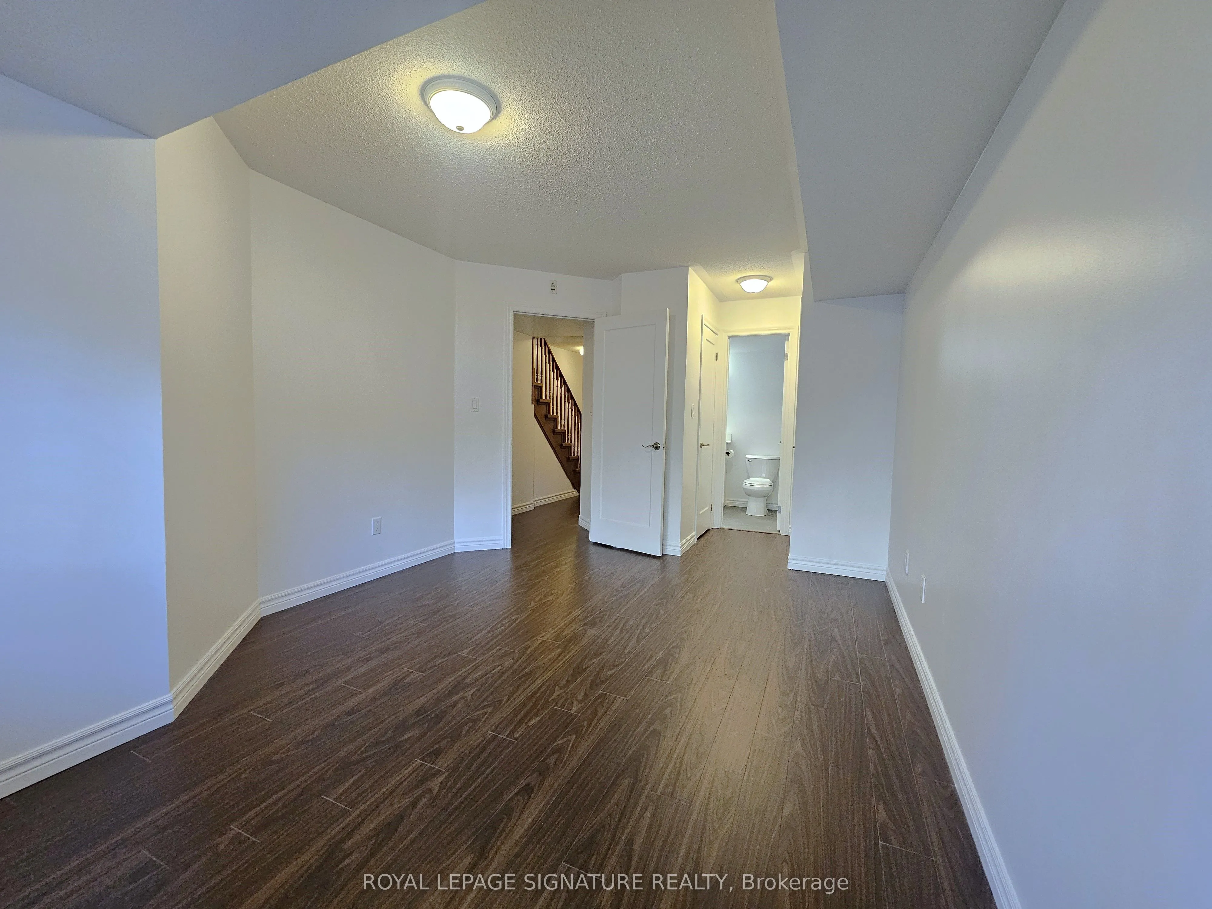 118 Finch Avenue W, #23