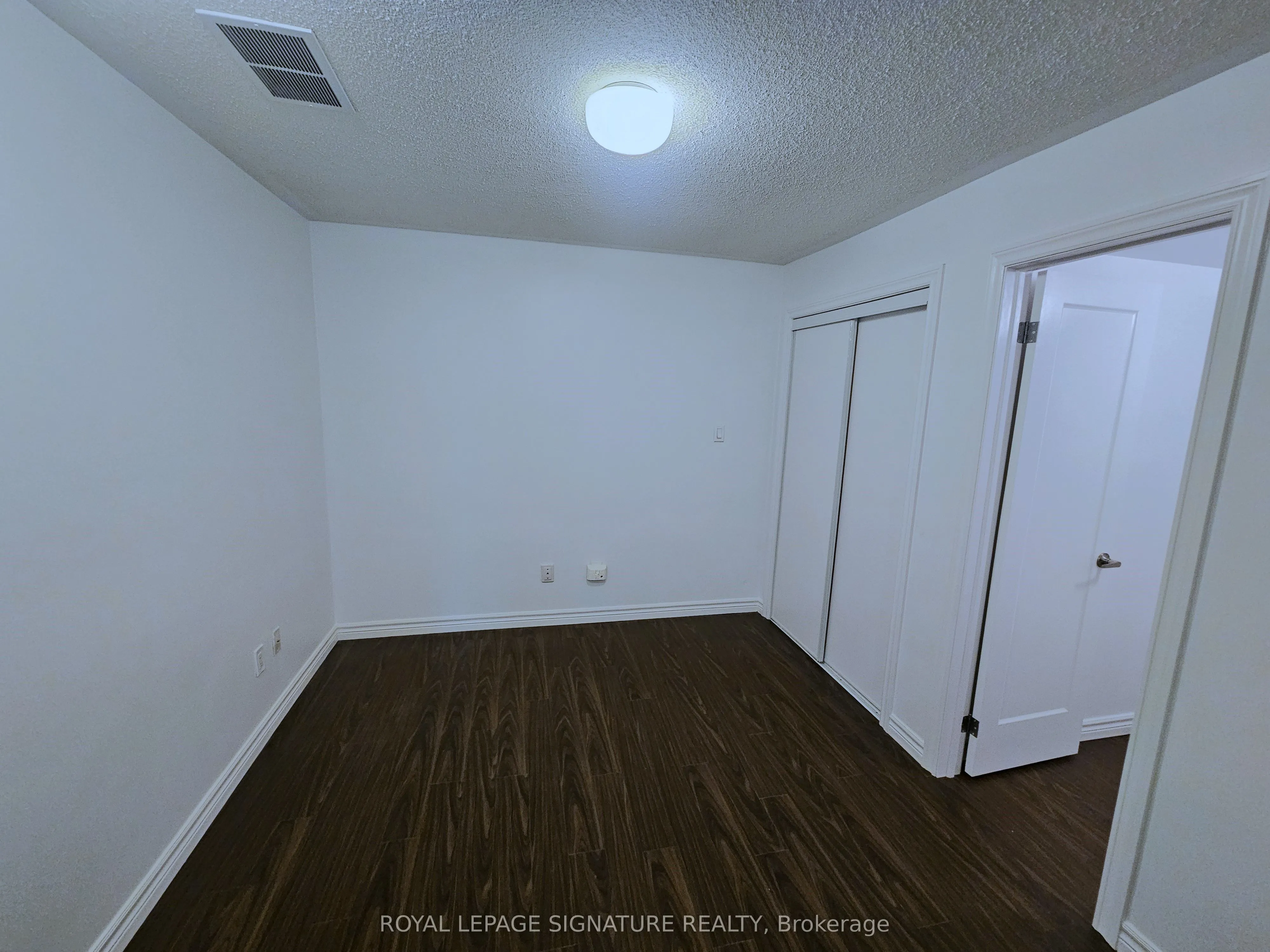118 Finch Avenue W, #23