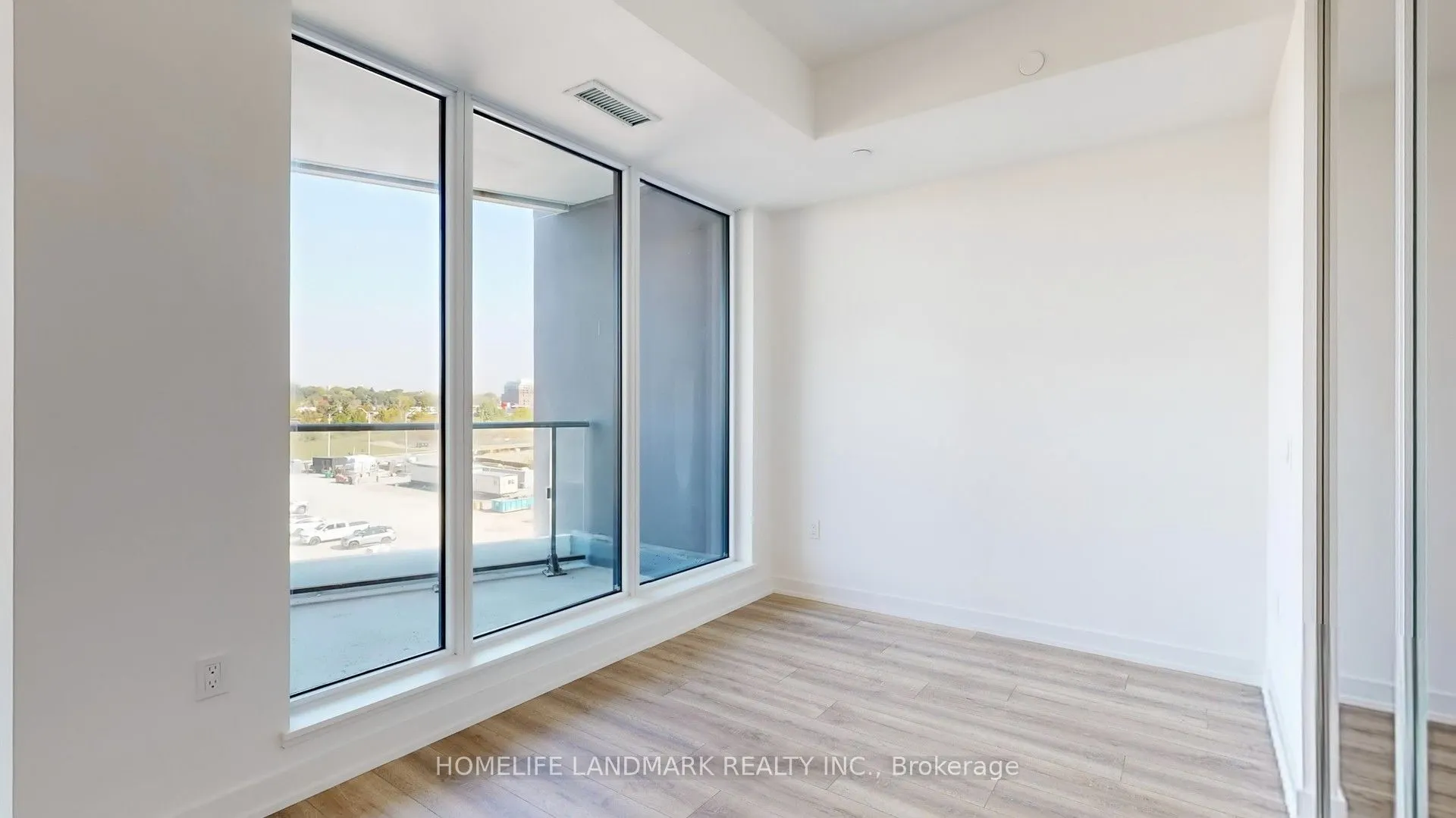 1 Kyle Lowry Road, #518