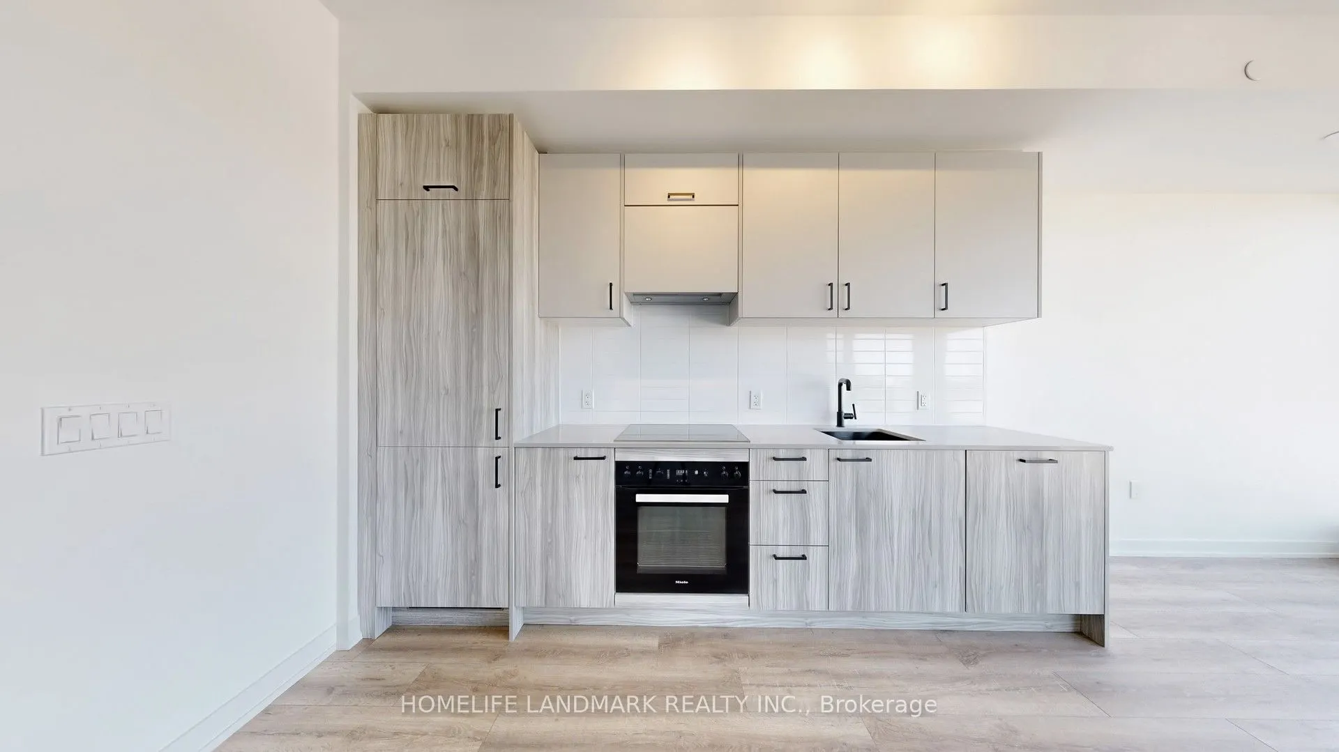 1 Kyle Lowry Road, #518