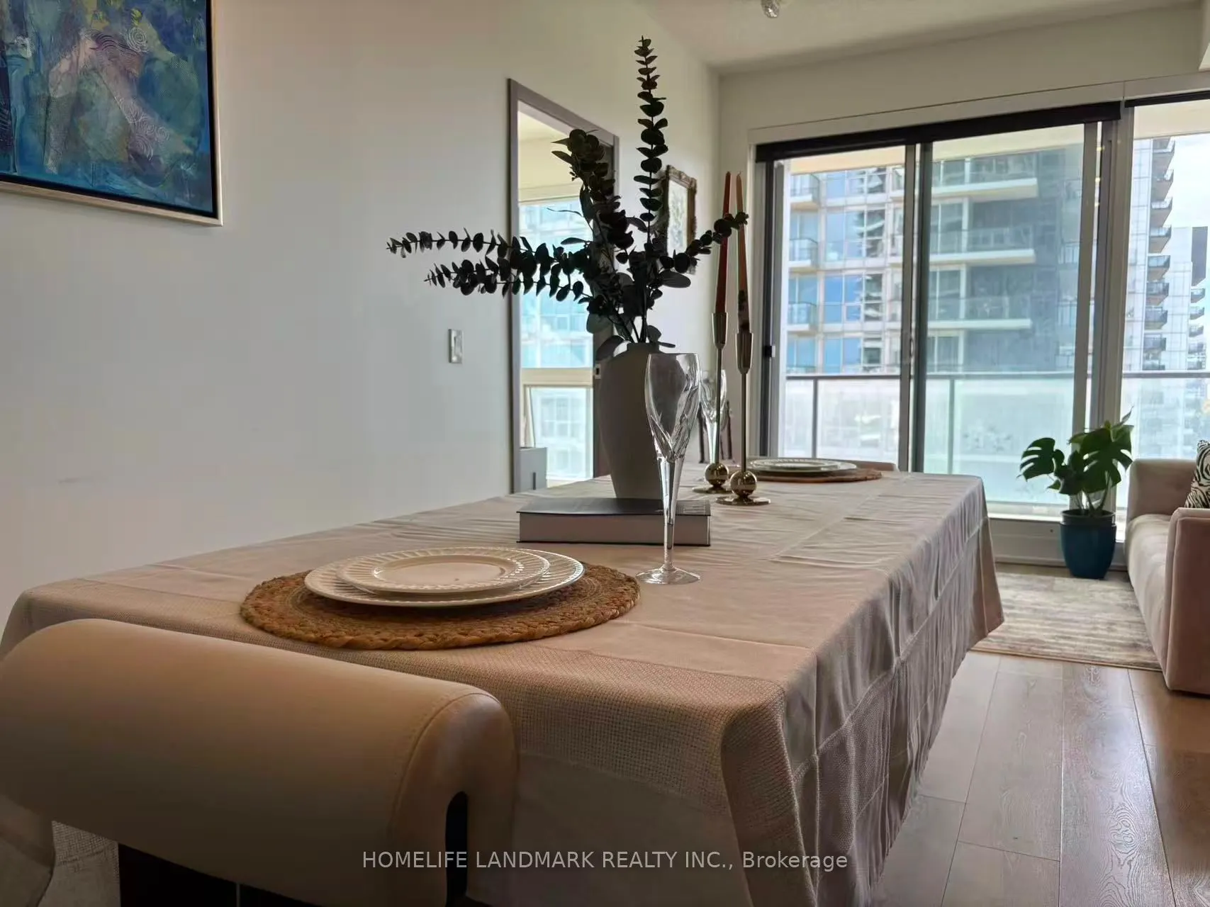 95 Mcmahon Drive, #1807