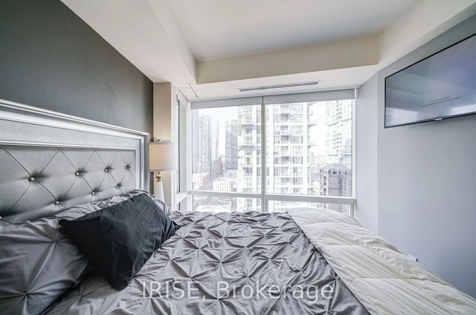 180 University Avenue, #1904