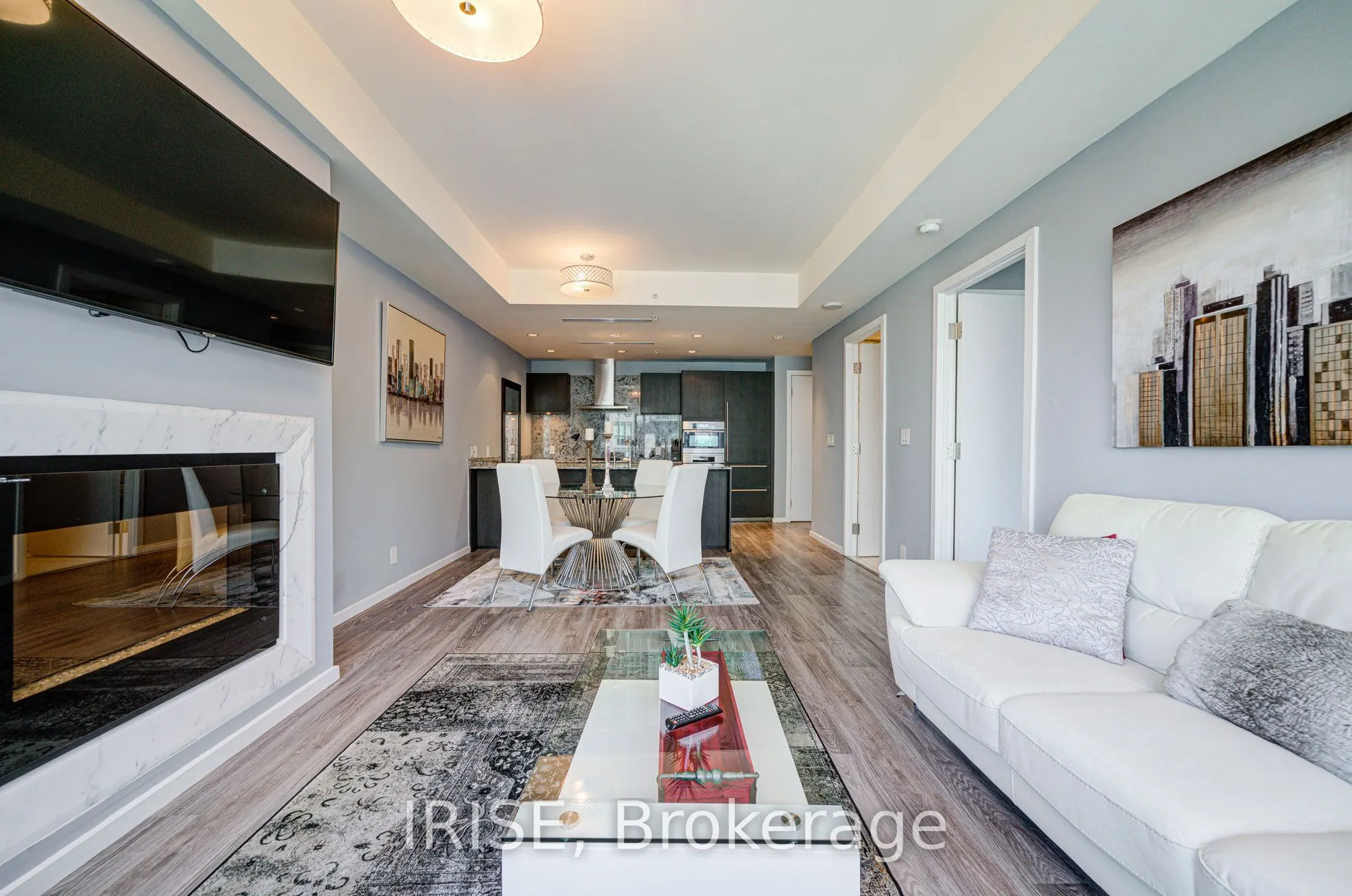 180 University Avenue, #1904