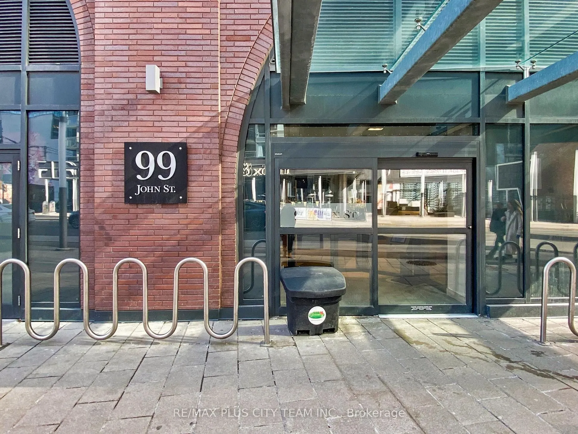 99 John Street, #3005