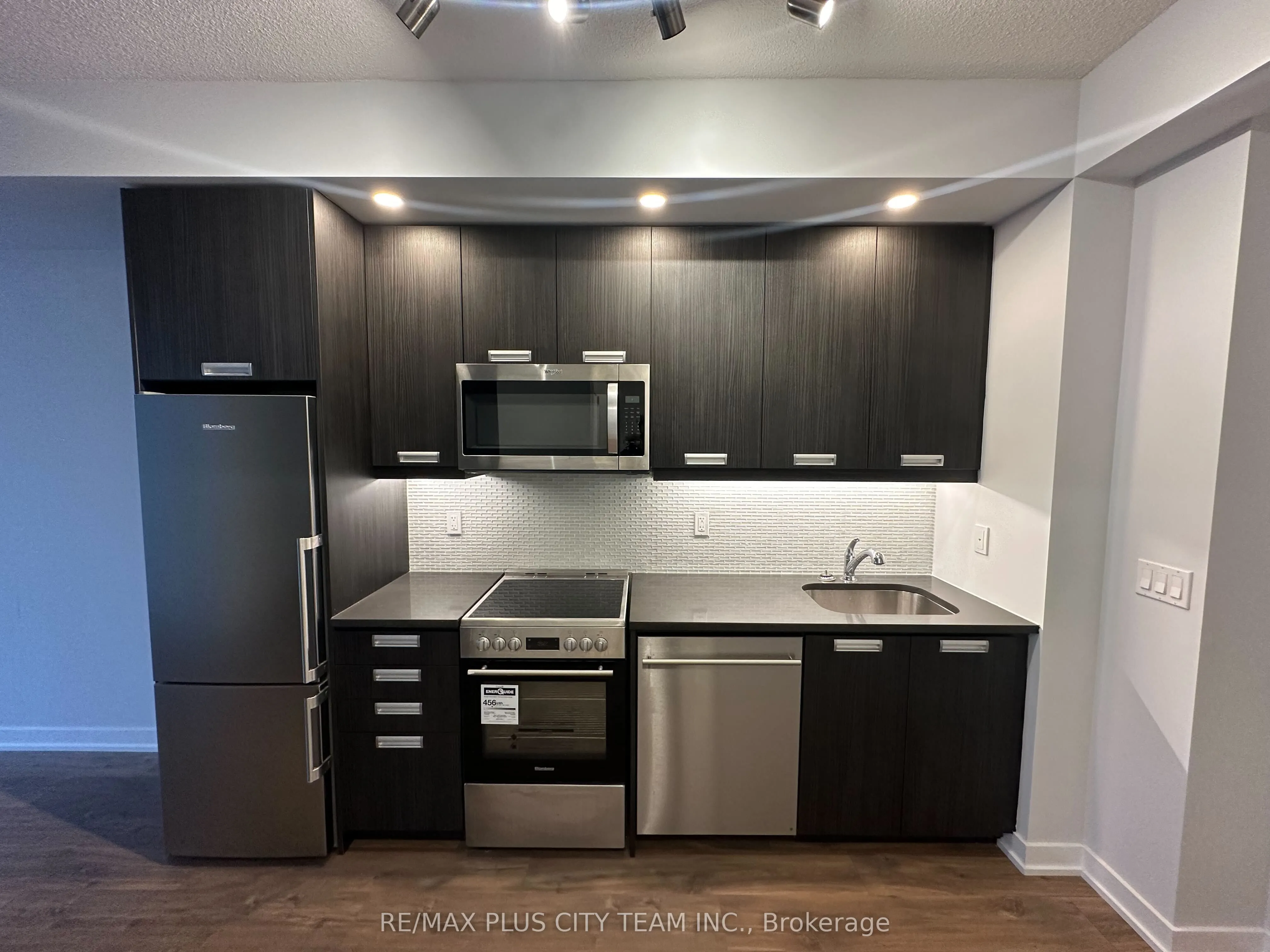 99 John Street, #3005