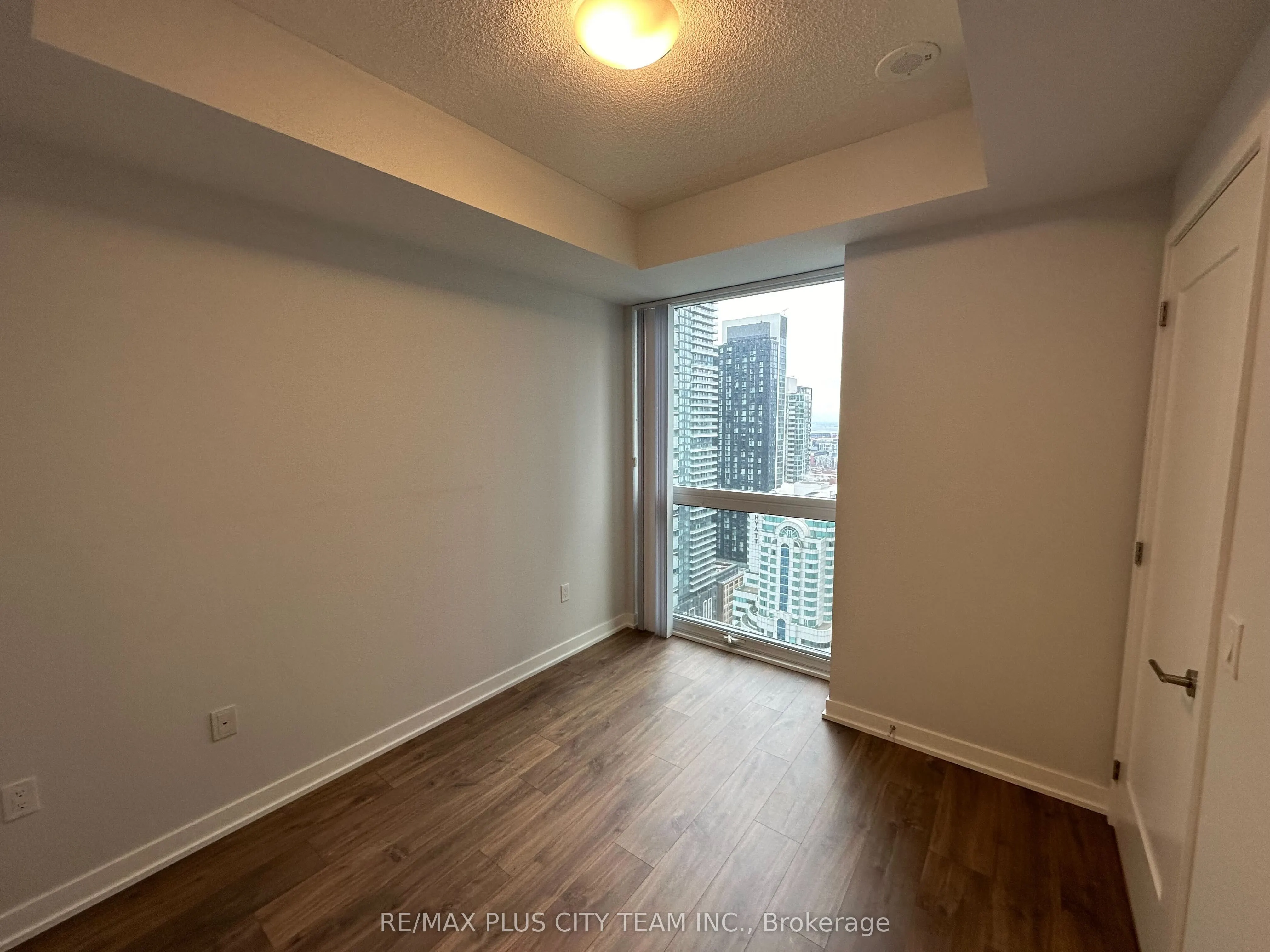 99 John Street, #3005