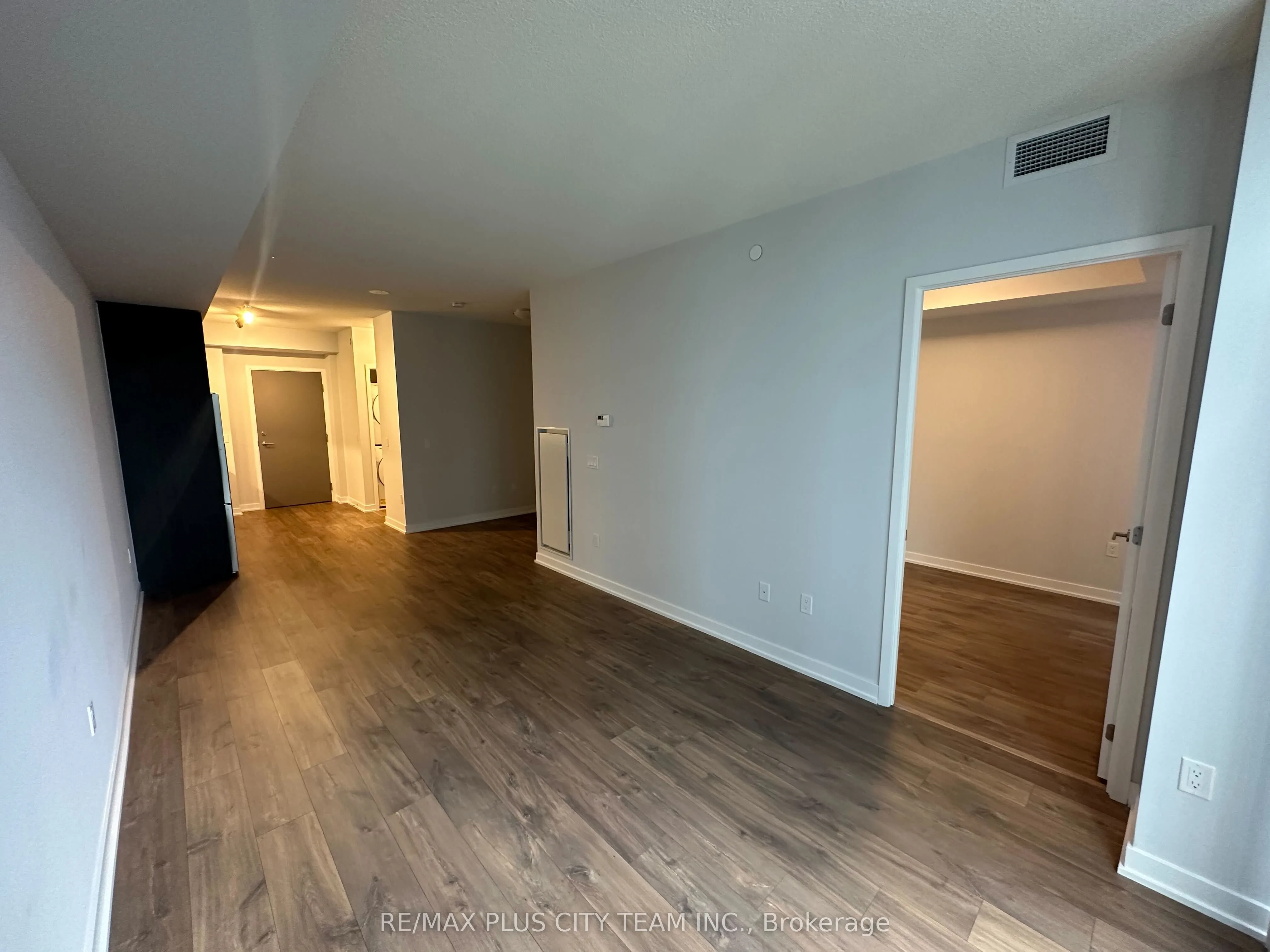 99 John Street, #3005