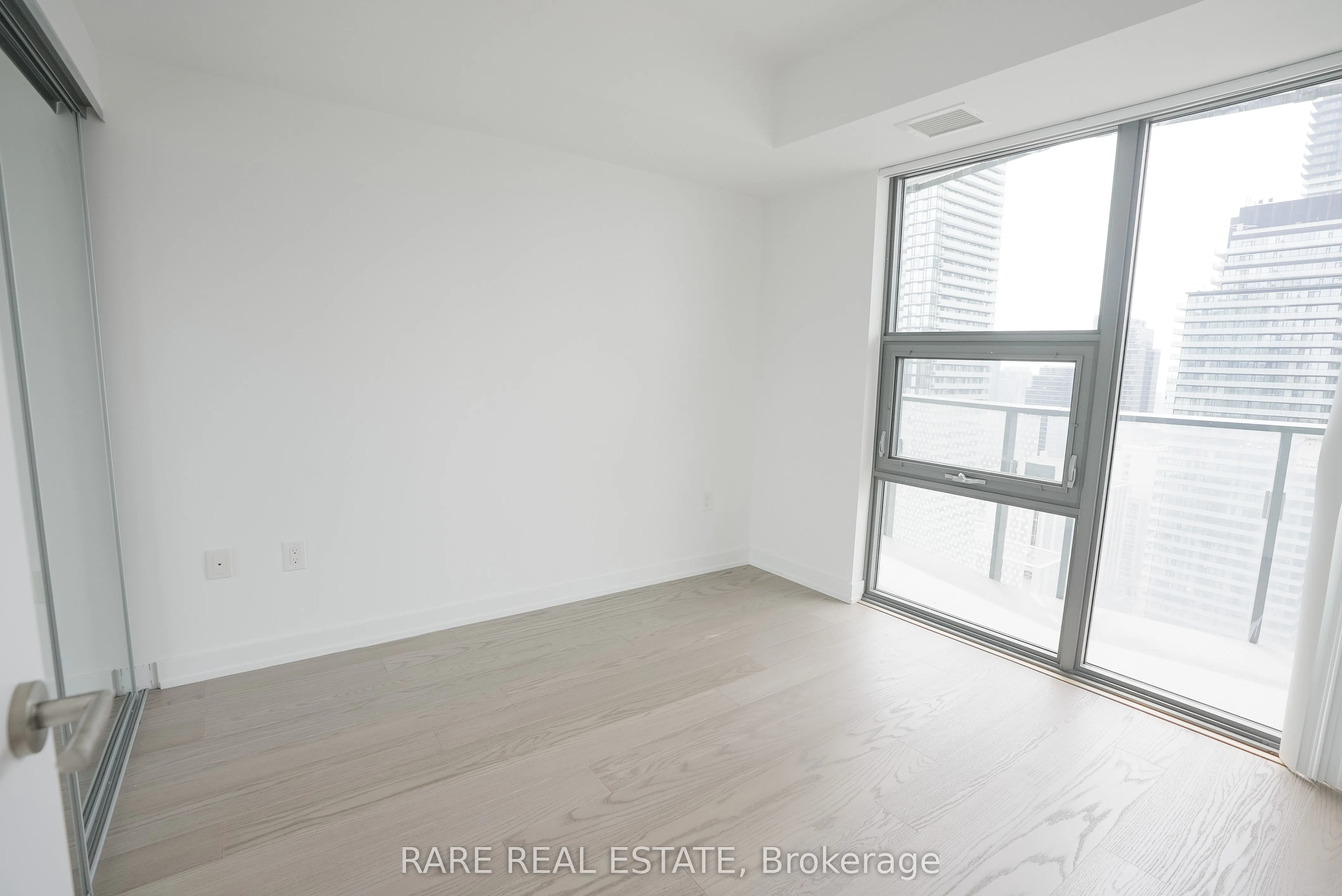 11 Wellesley Street W, #2703