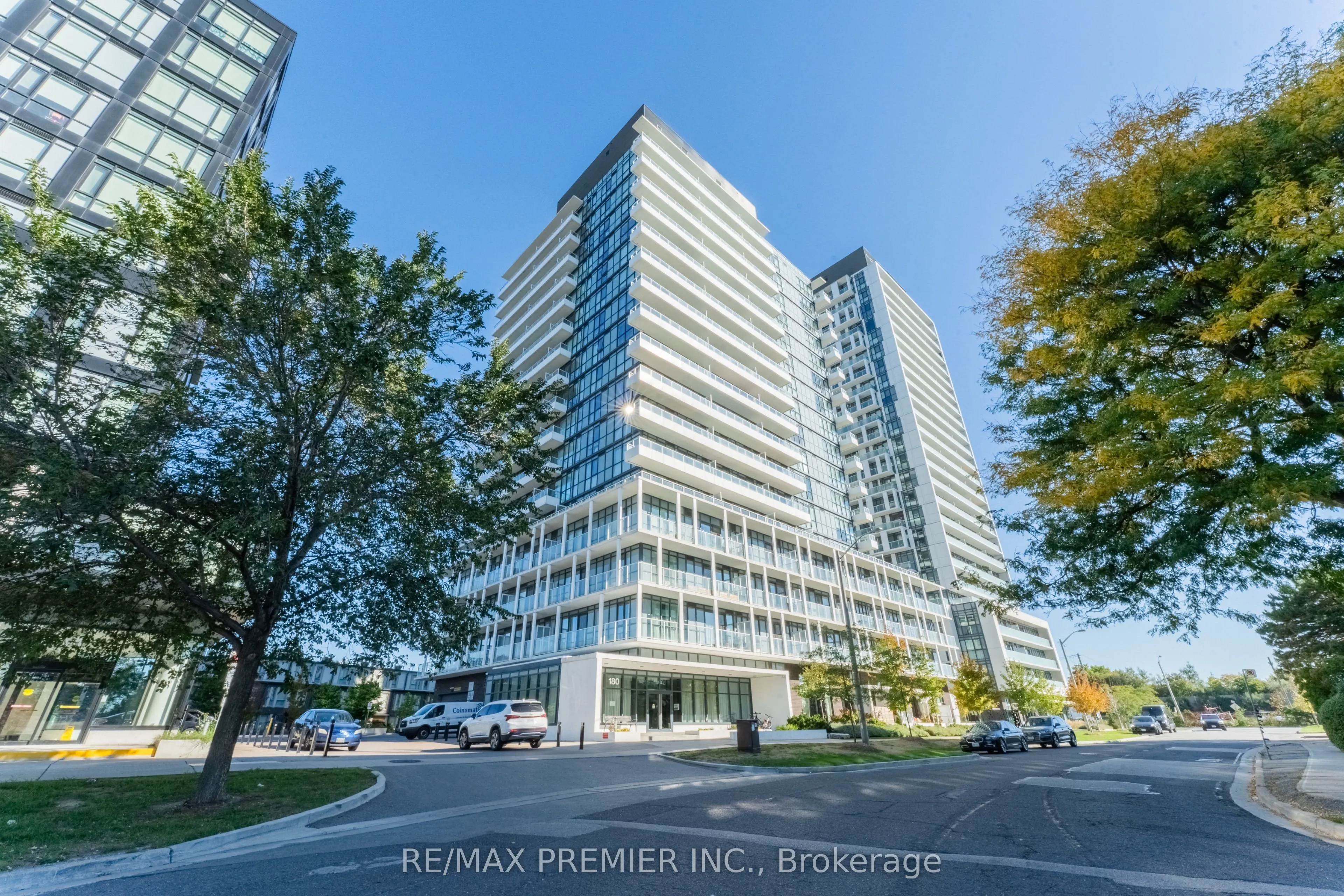 180 Fairview Mall Drive, #1511