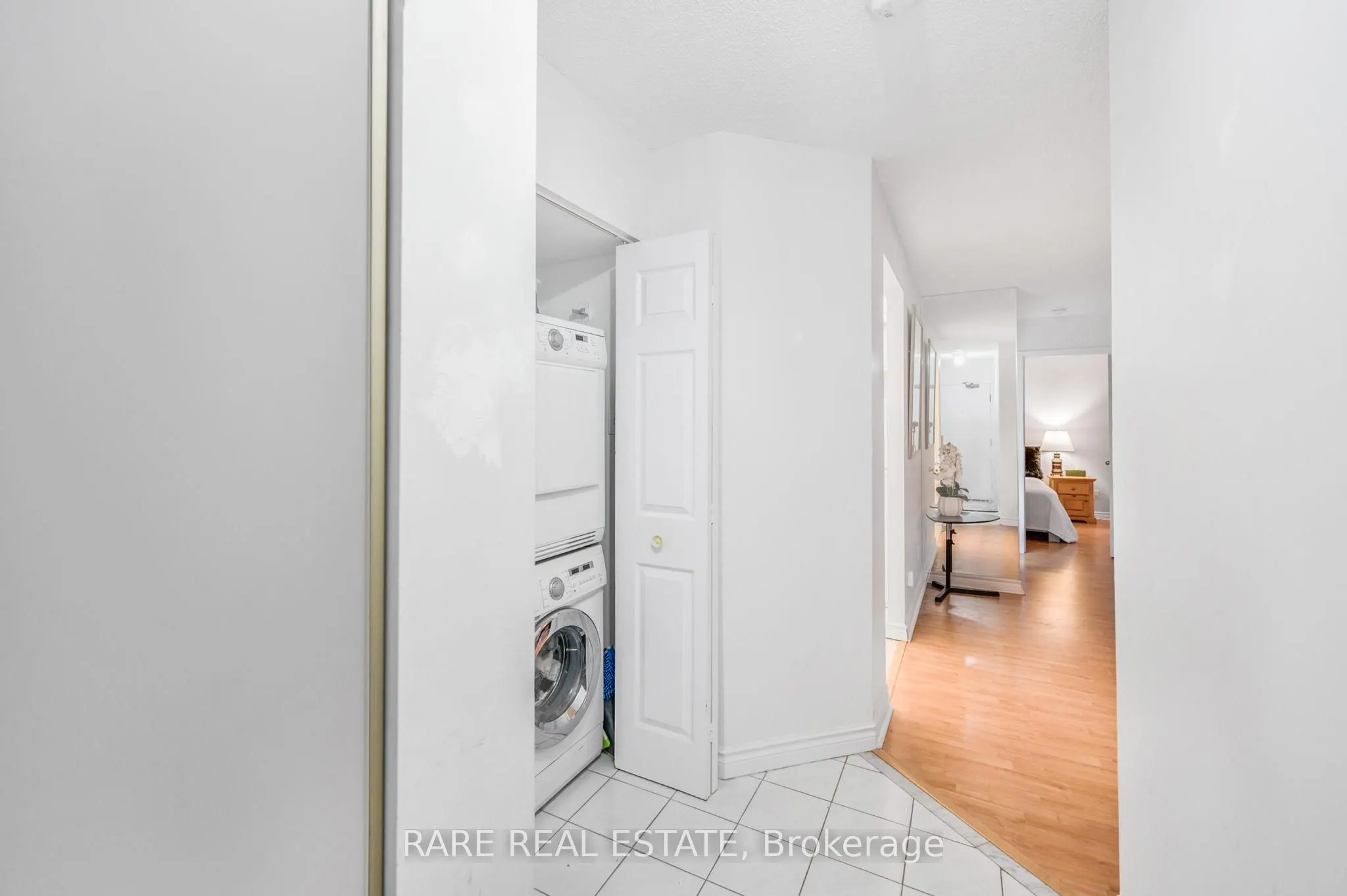 40 Scollard Street, #1003