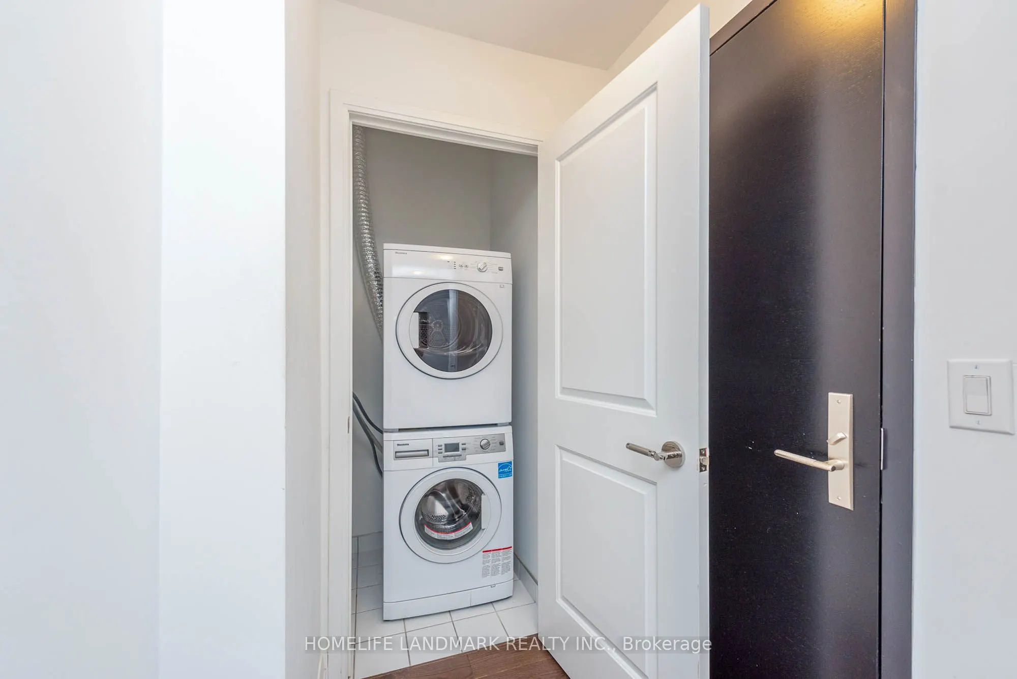 1080 Bay Street, #5104