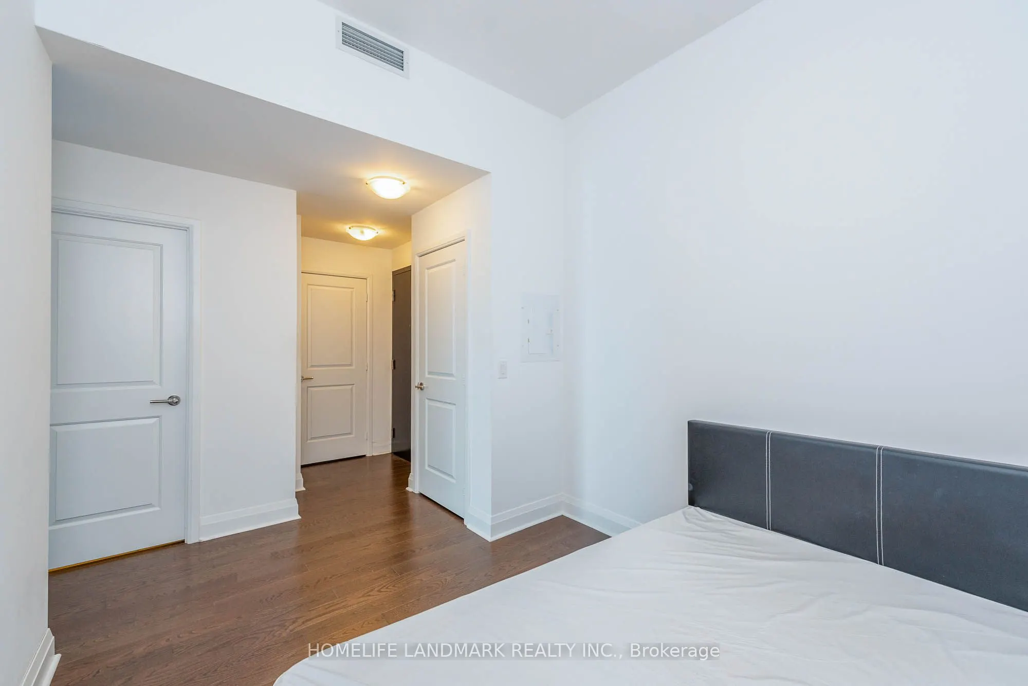 1080 Bay Street, #5104