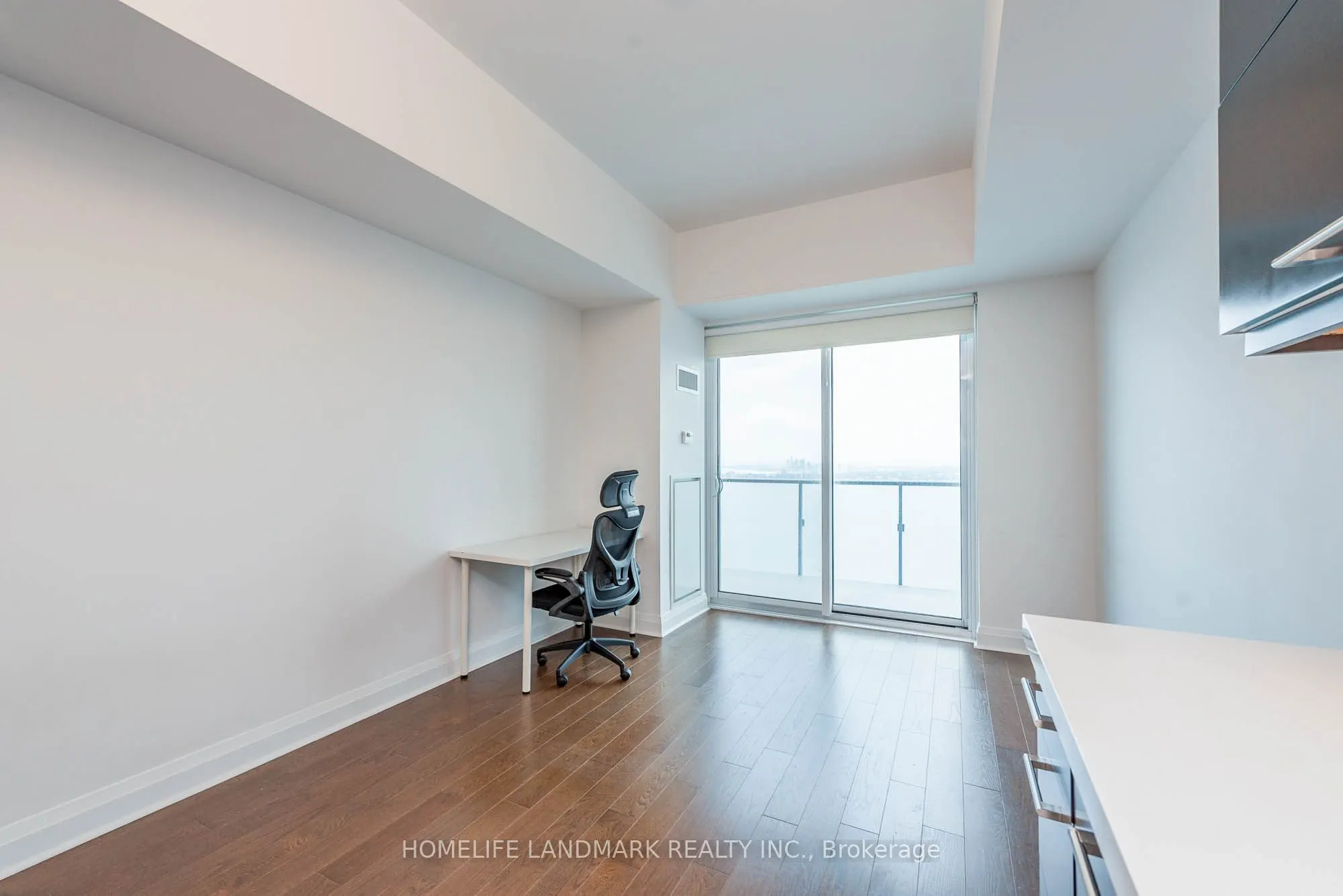 1080 Bay Street, #5104