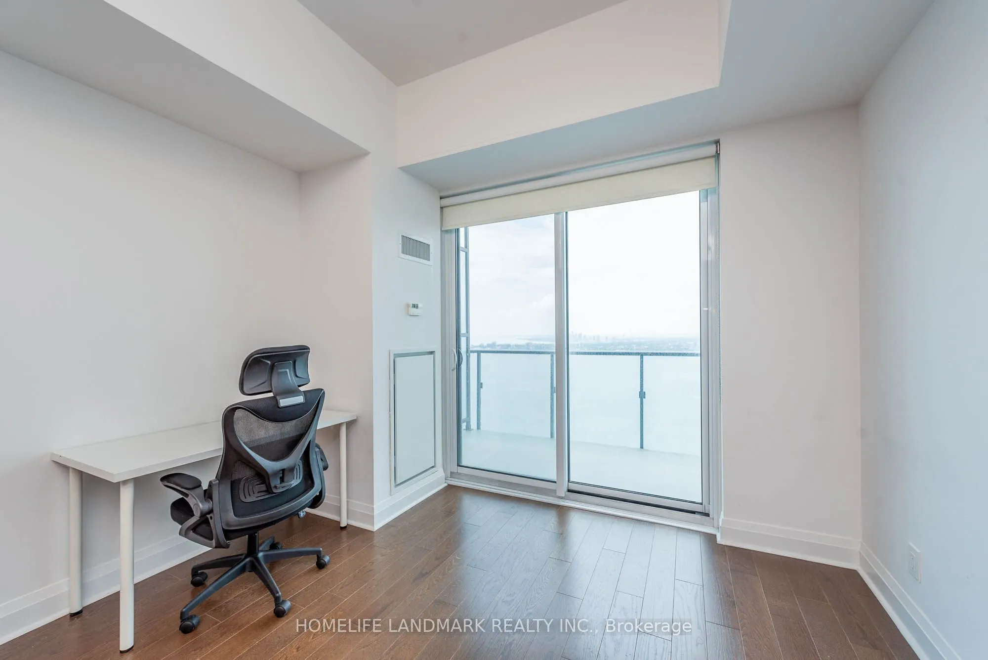 1080 Bay Street, #5104