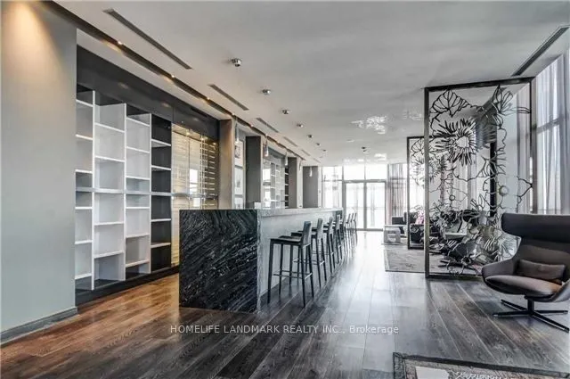 1080 Bay Street, #5104