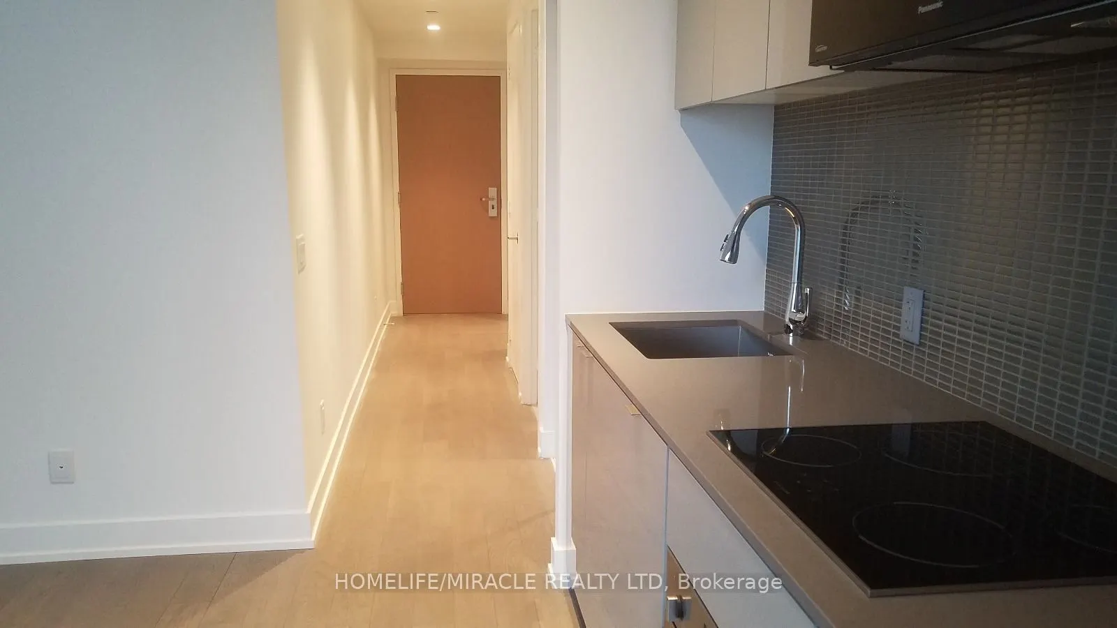 7 Grenville Street, #3102