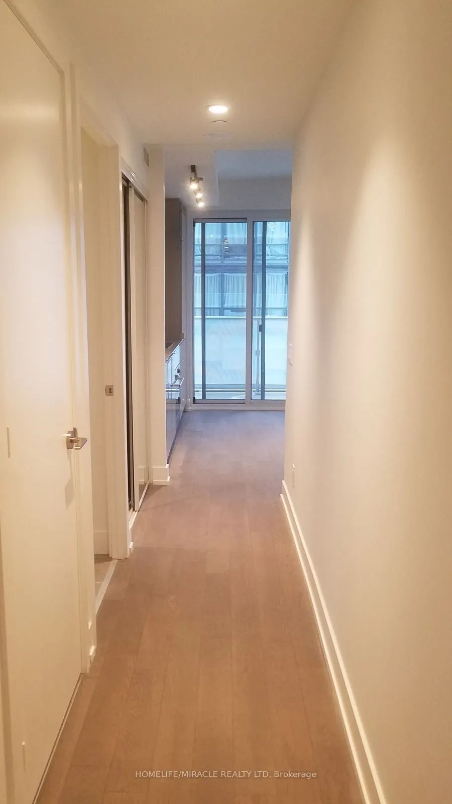 7 Grenville Street, #3102
