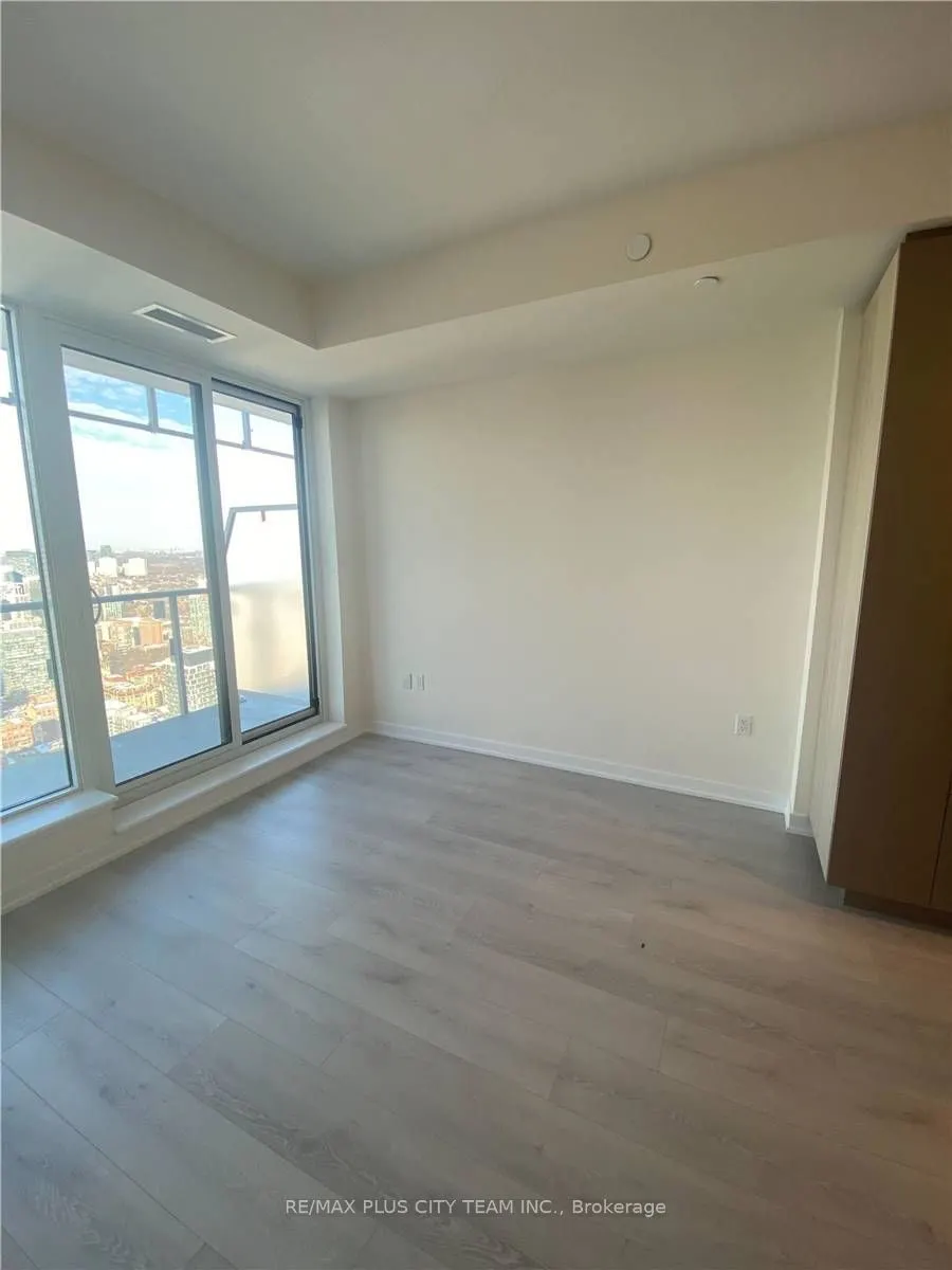 28 Freeland Street, #5106