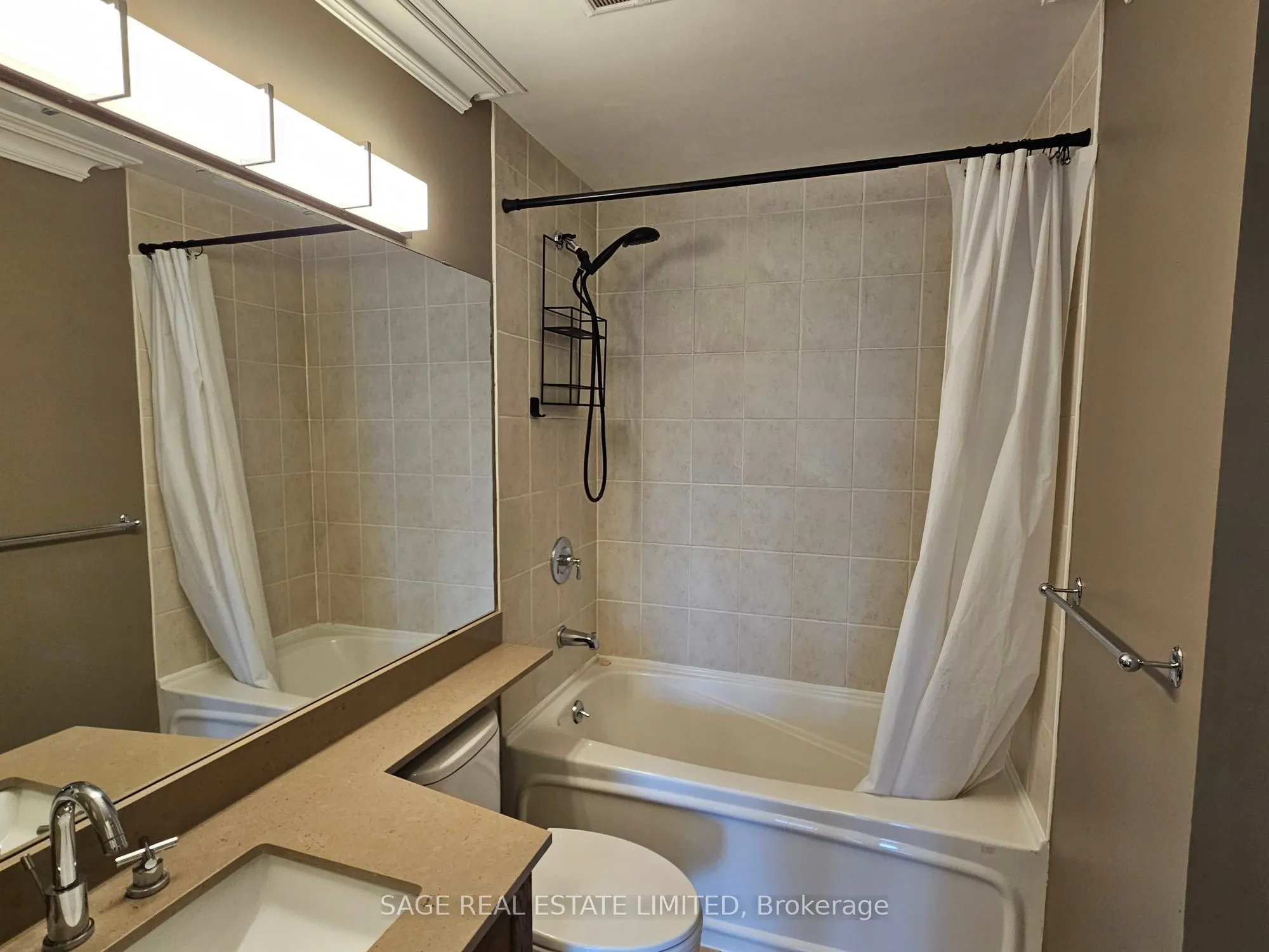 438 Richmond Street W, #712