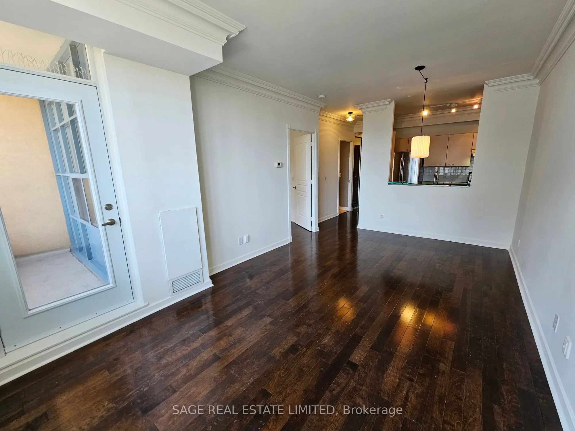438 Richmond Street W, #712