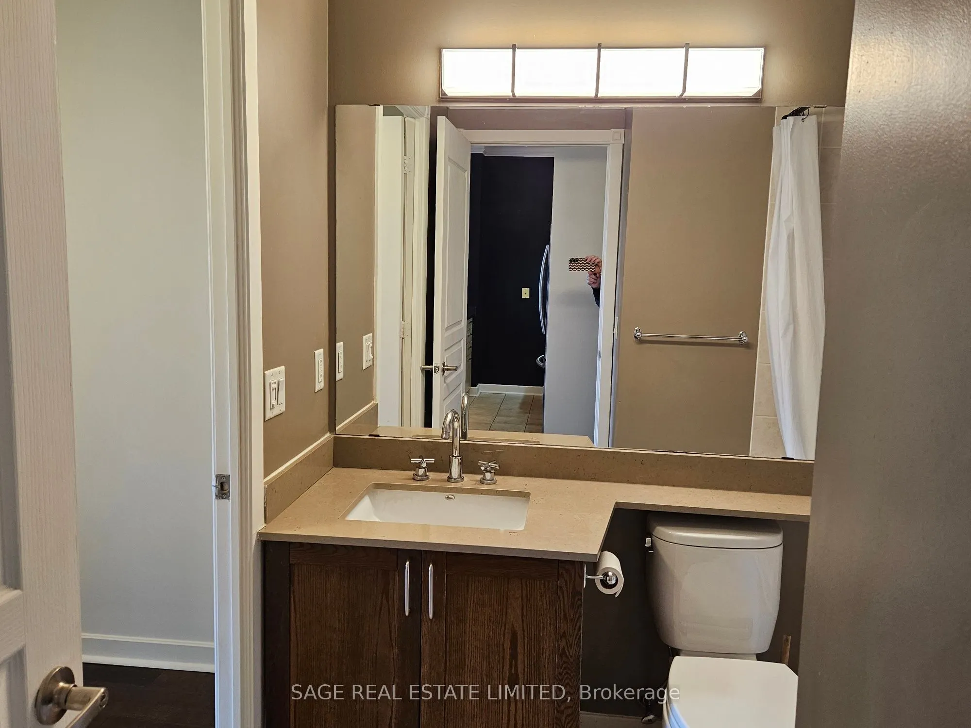 438 Richmond Street W, #712