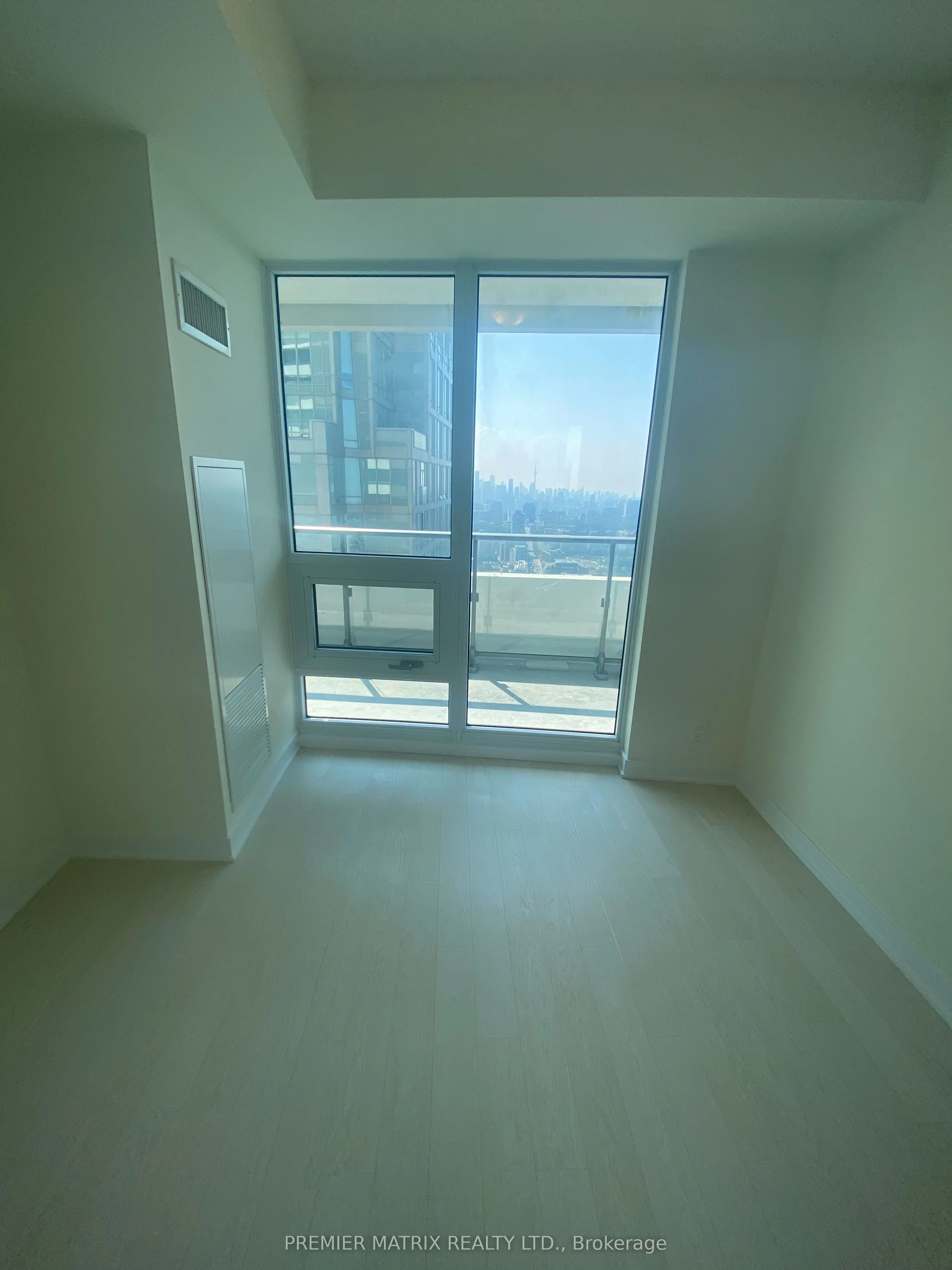 2221 Yonge Street, #4507