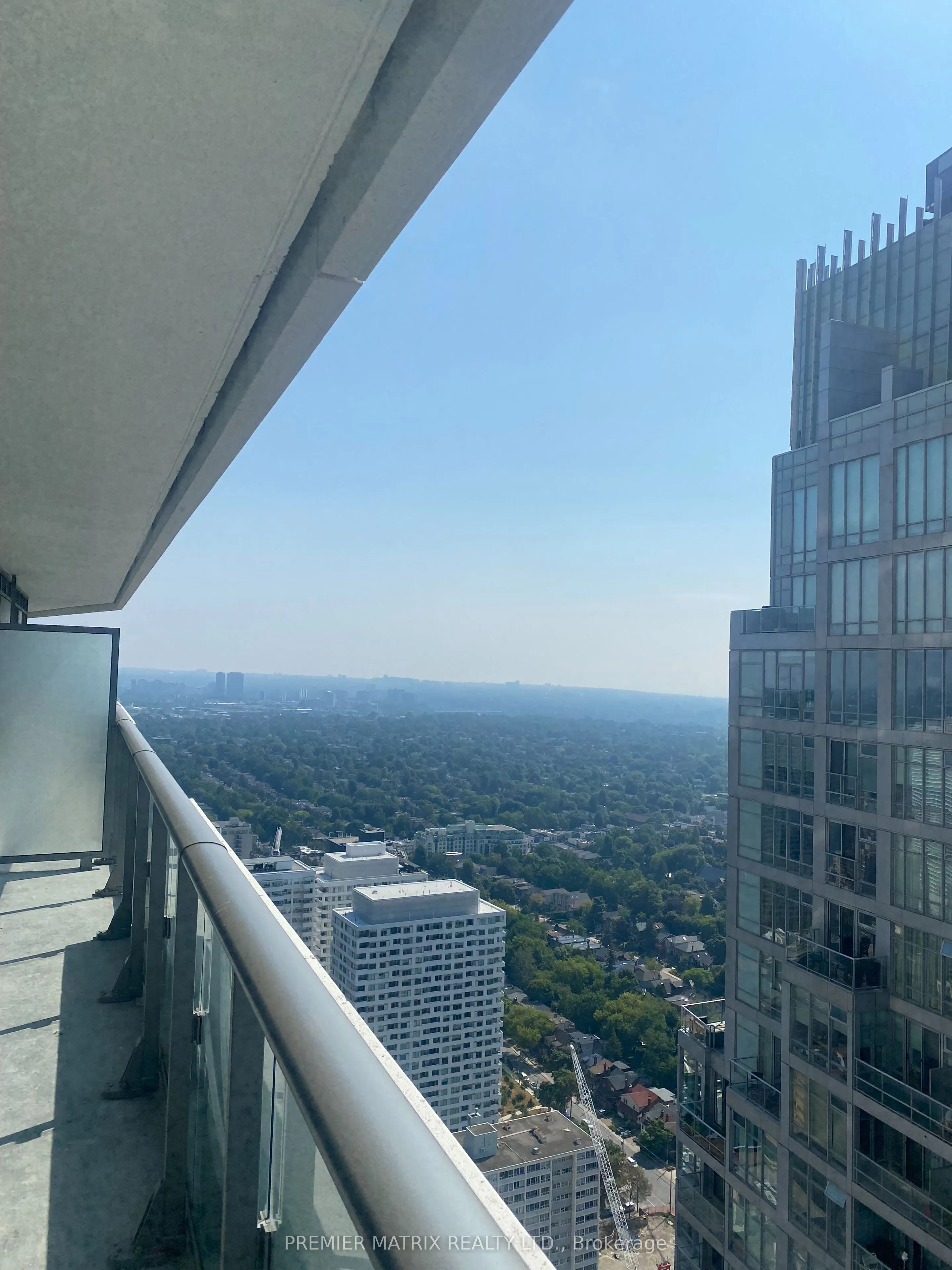 2221 Yonge Street, #4507