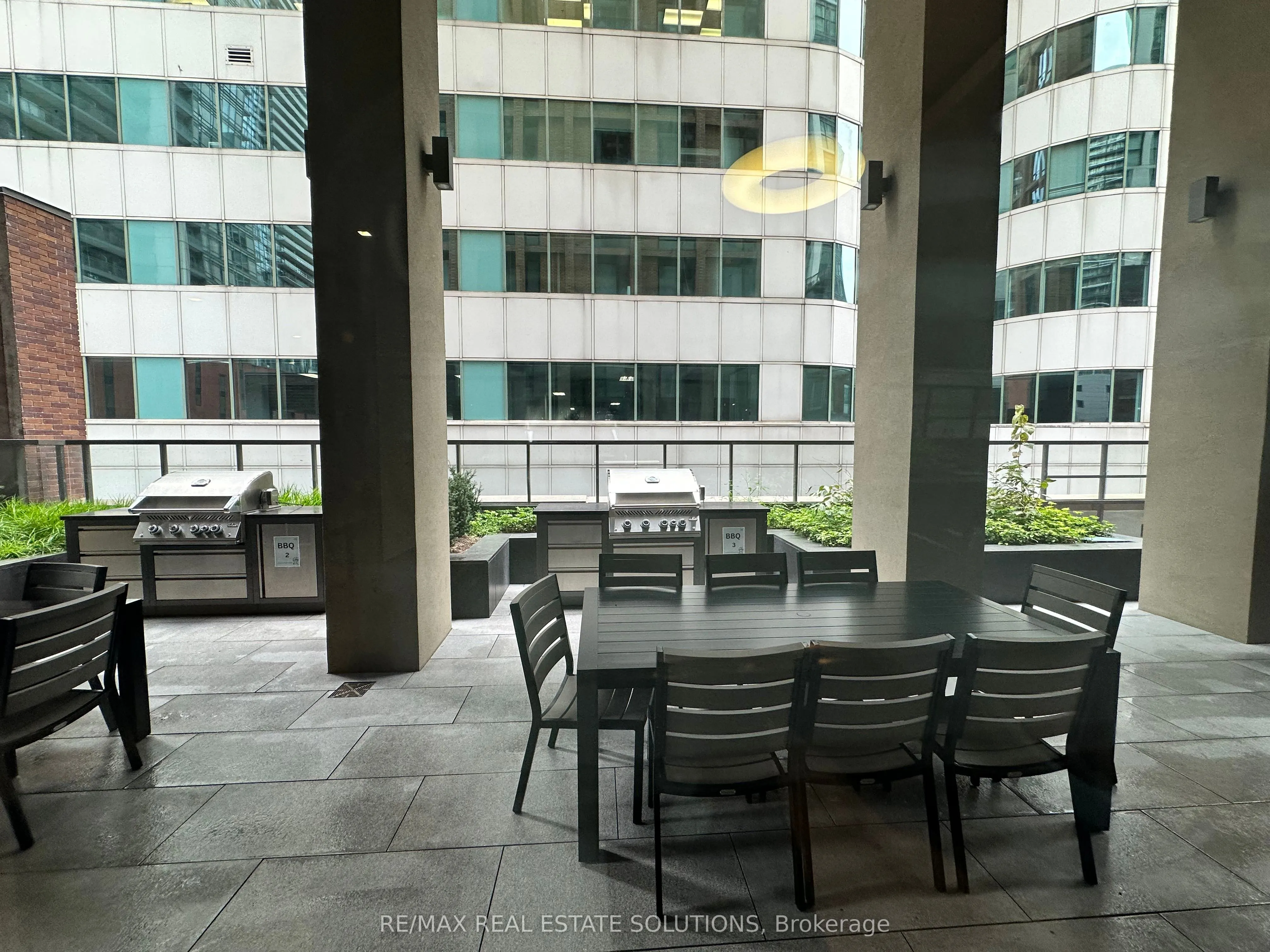 28 Widmer Street, #3726