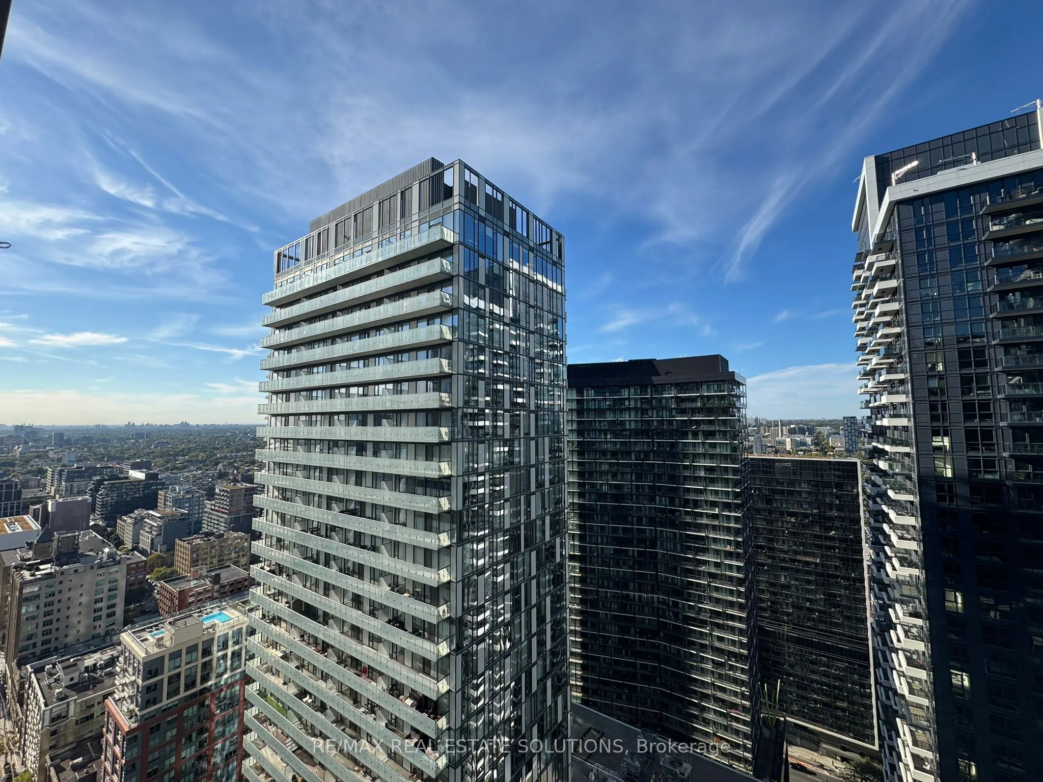 28 Widmer Street, #3726