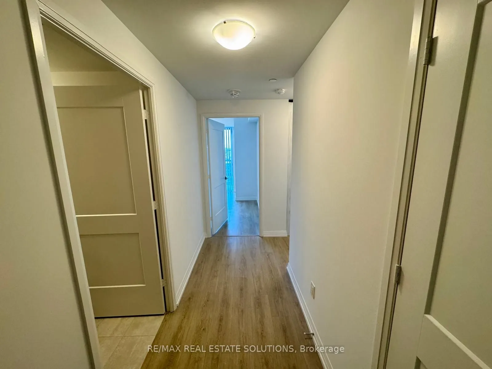 28 Widmer Street, #3726