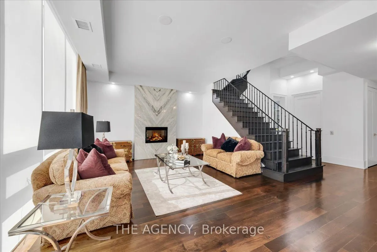 70 Roehampton Avenue, #PH15