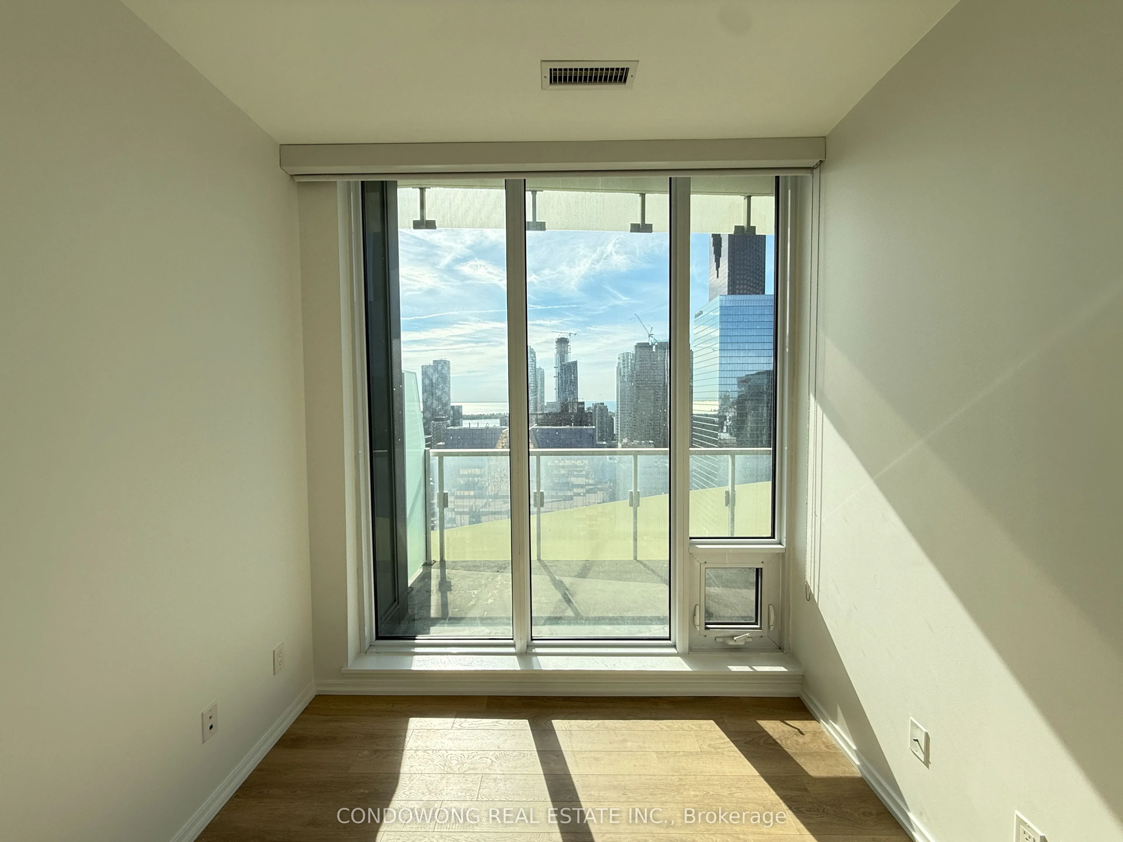 197 Yonge Street, #3608