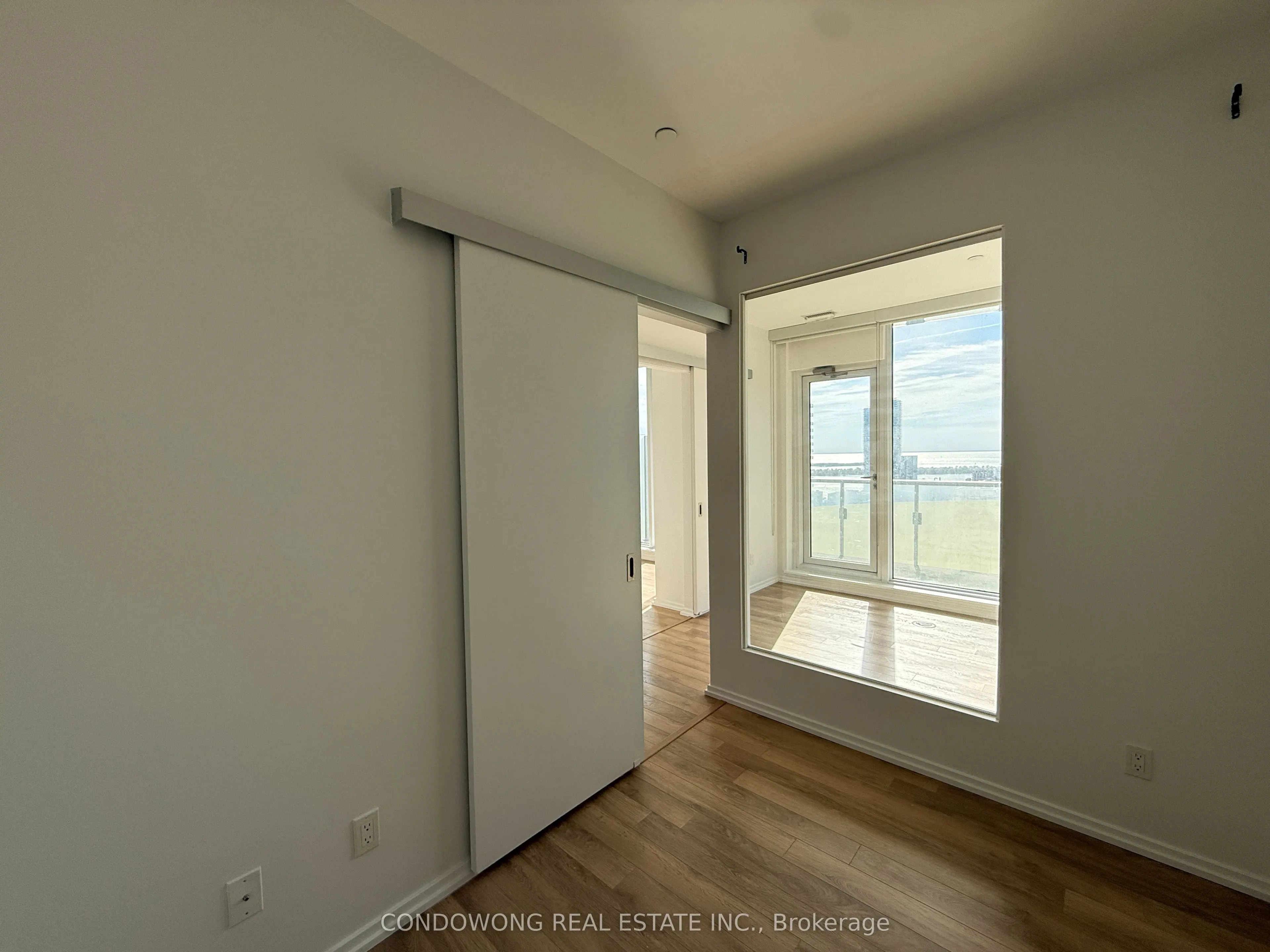 197 Yonge Street, #3608
