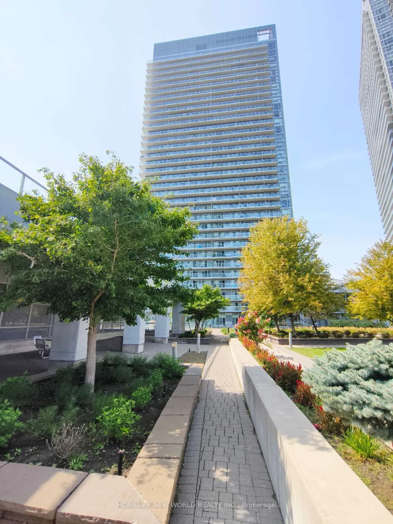 275 Yorkland Road, #3208