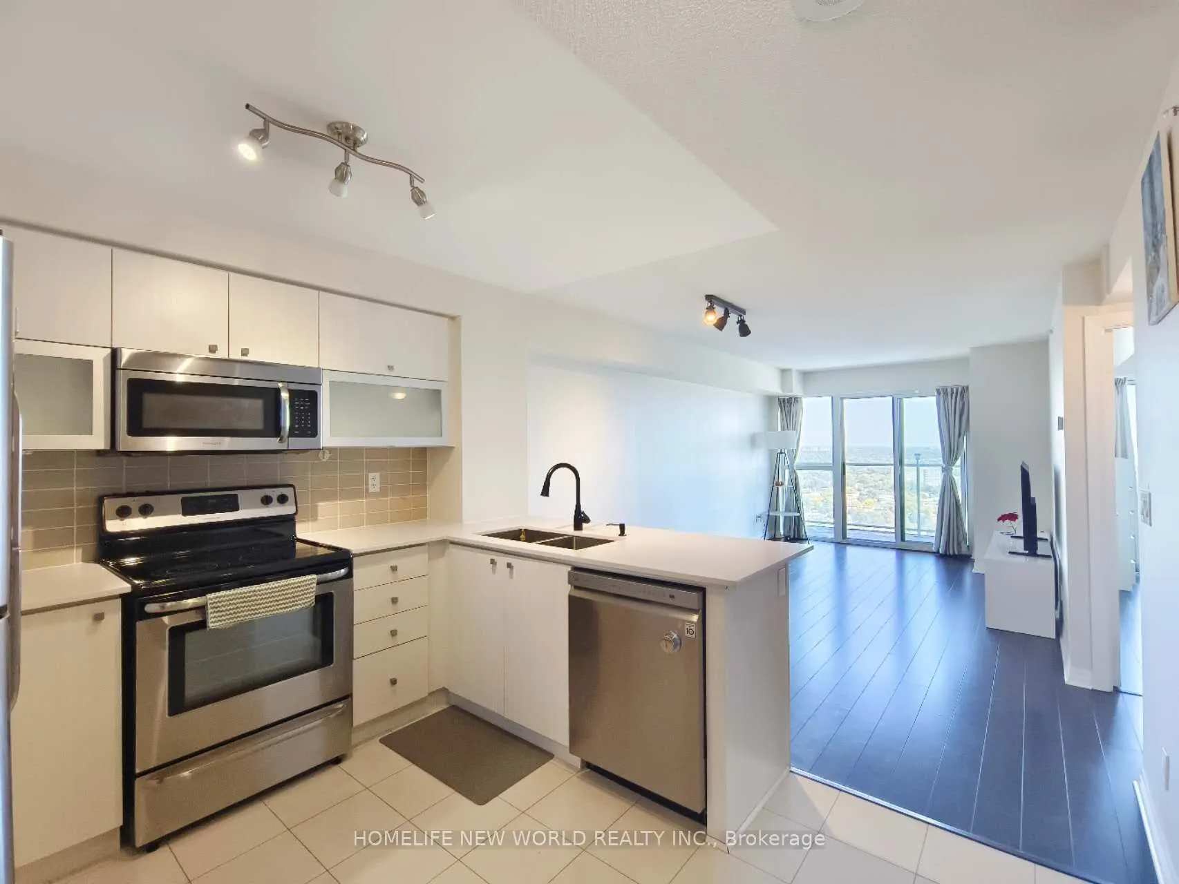 275 Yorkland Road, #3208