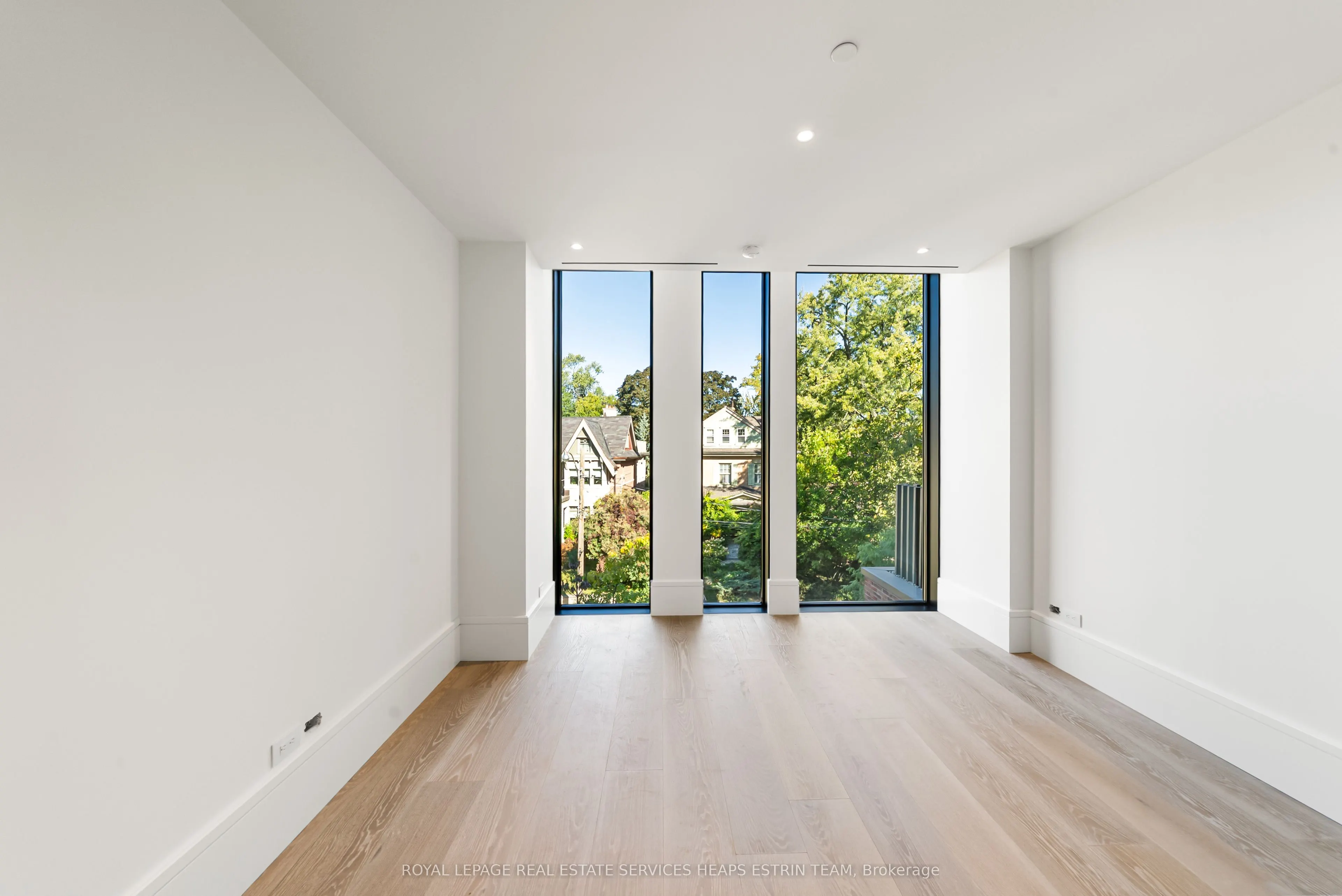 7 Dale Avenue, #302