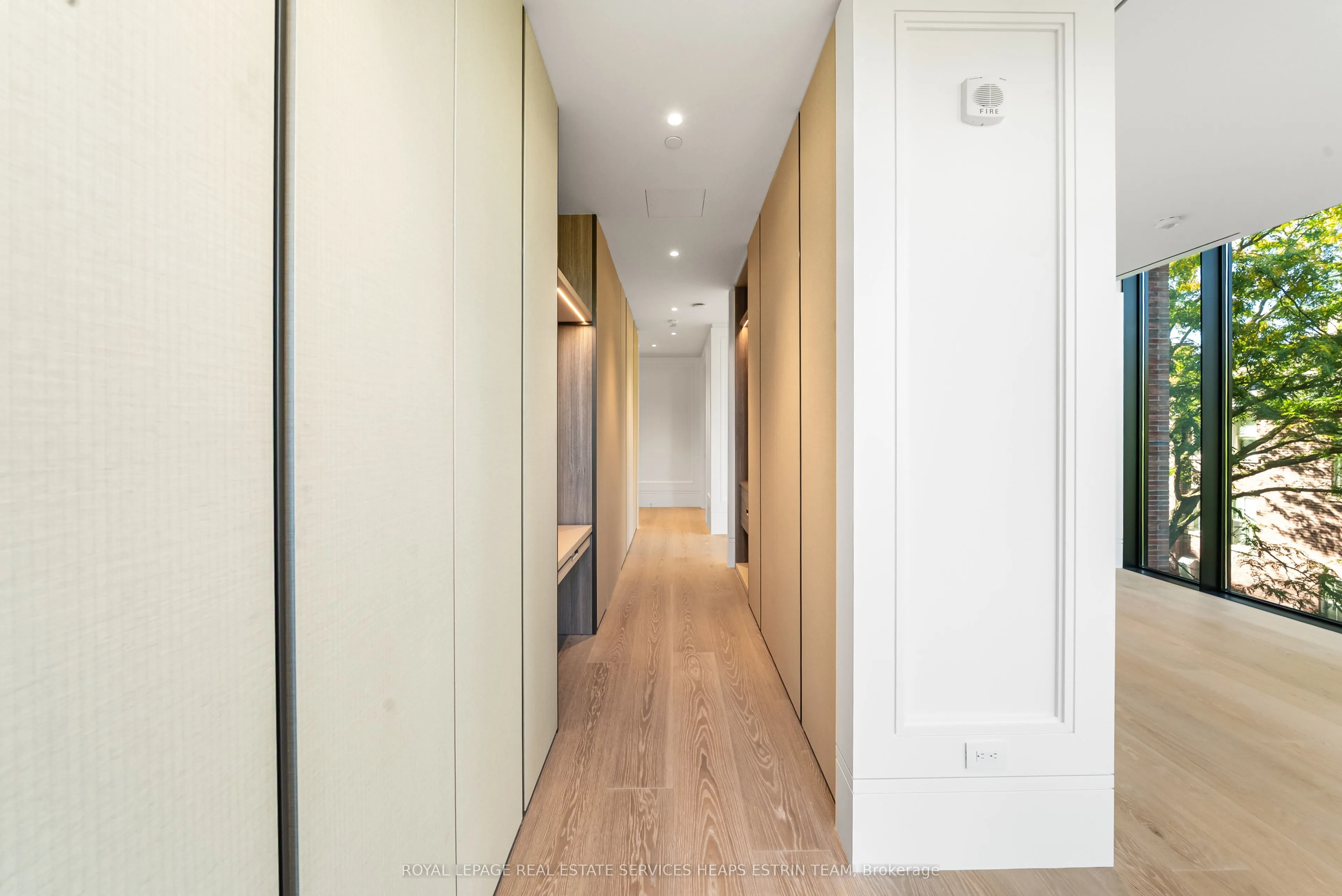 7 Dale Avenue, #302