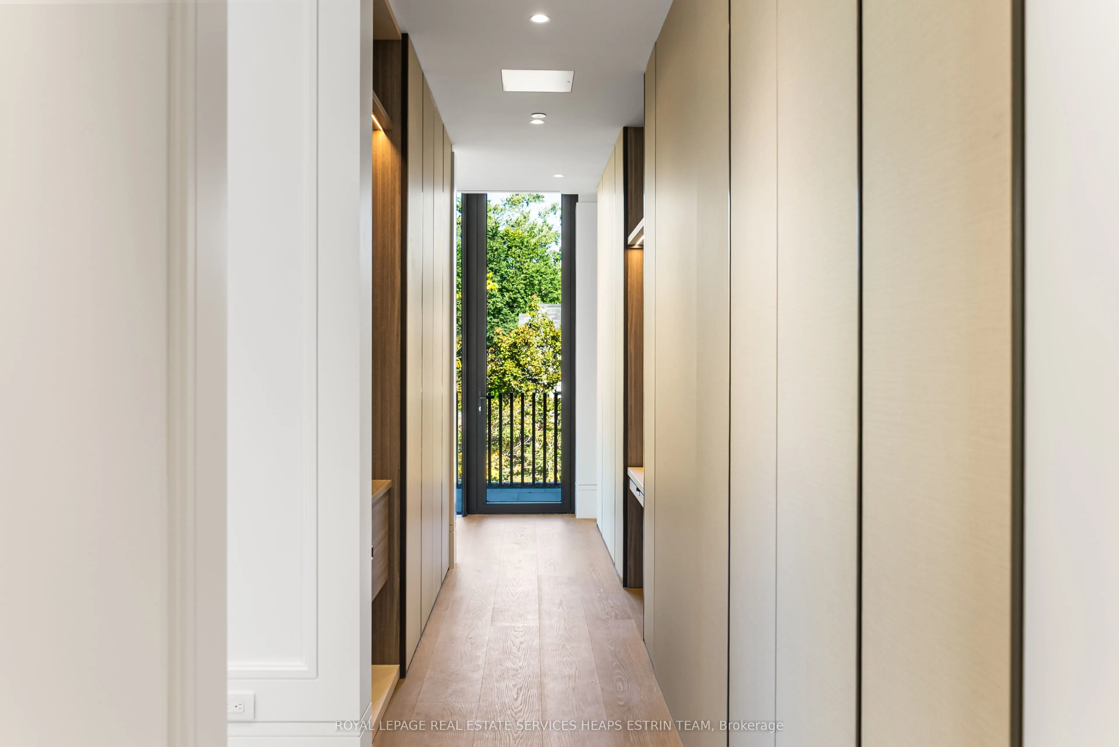7 Dale Avenue, #302
