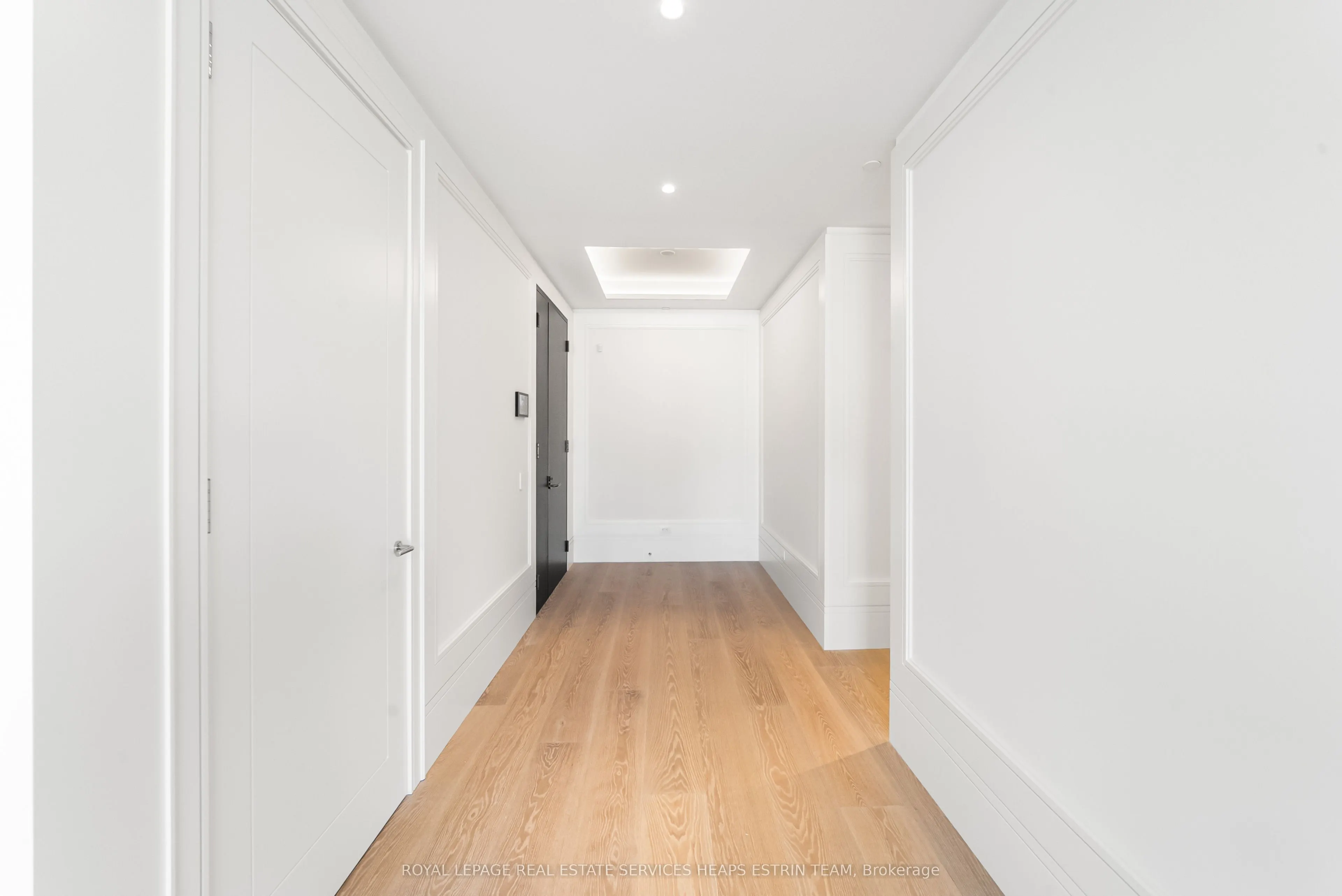7 Dale Avenue, #302