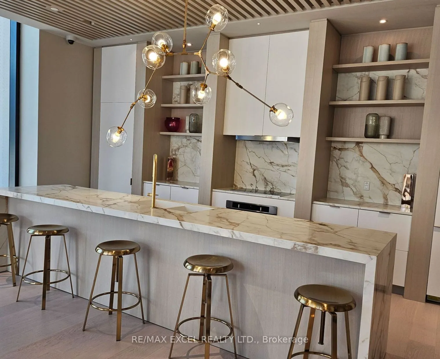 138 Downes Street, #2301