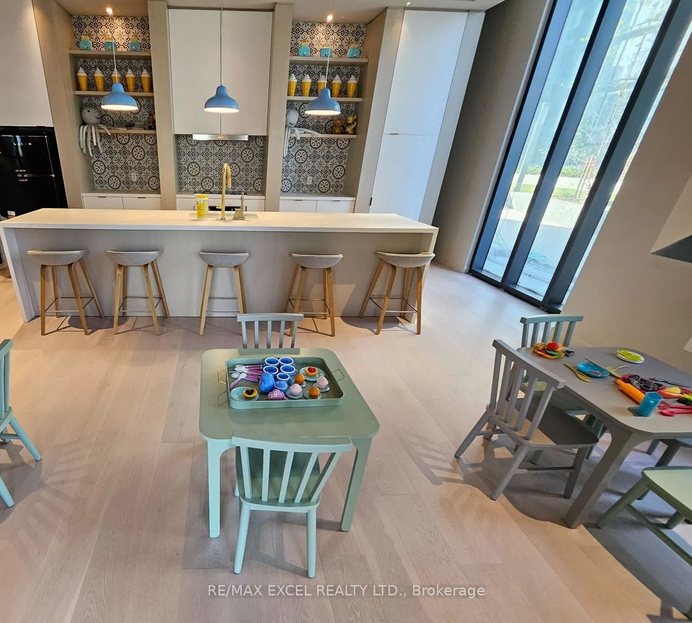 138 Downes Street, #2301