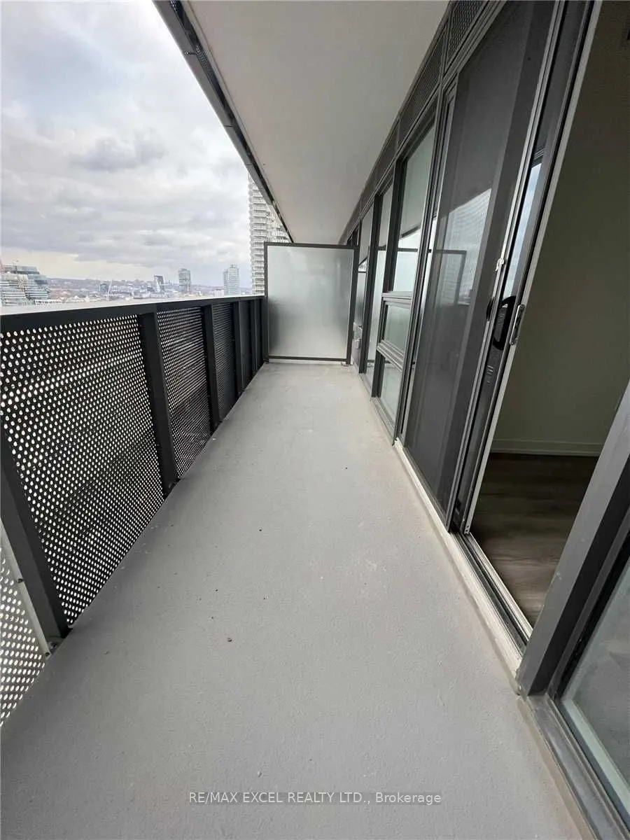 138 Downes Street, #2301