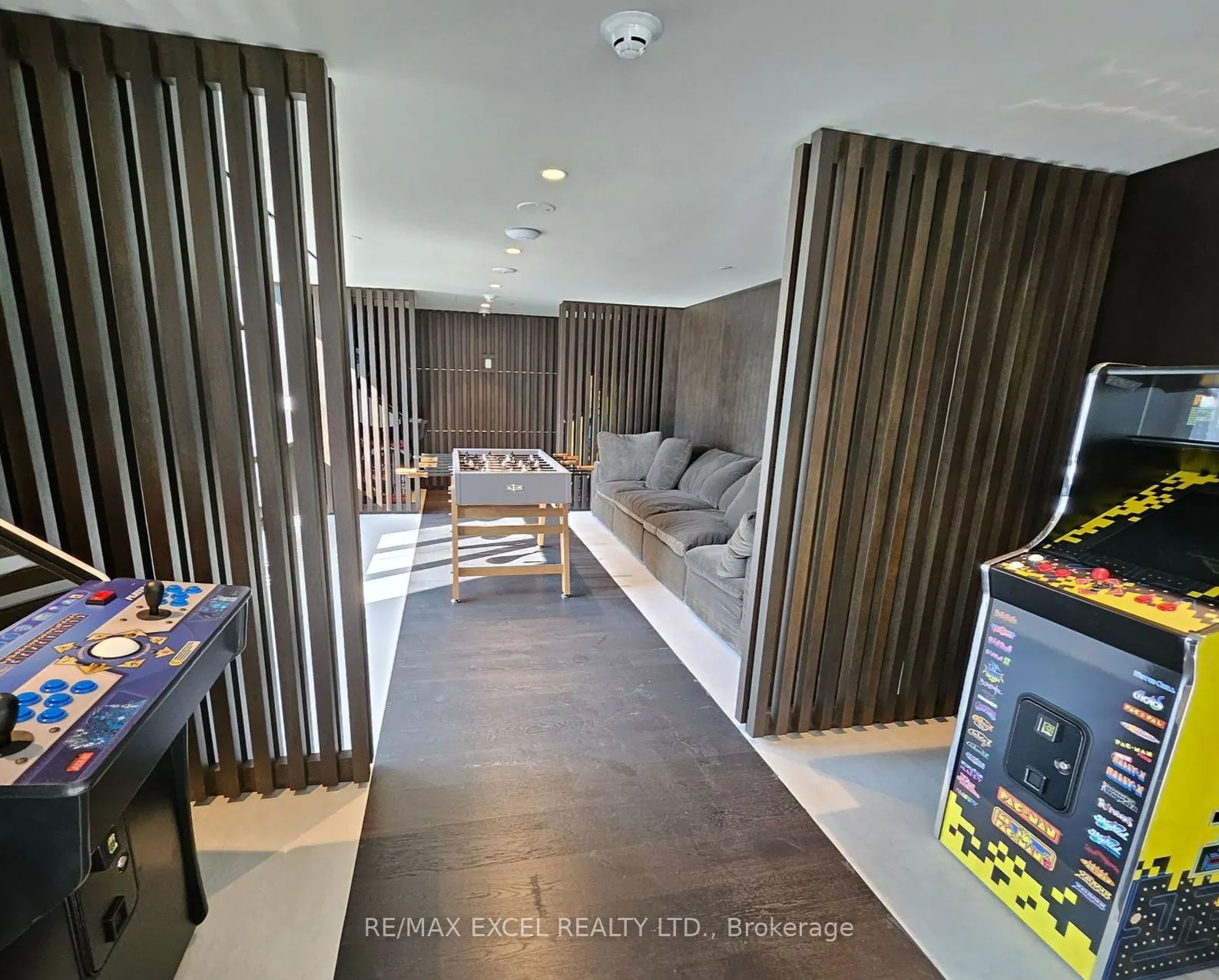 138 Downes Street, #2301