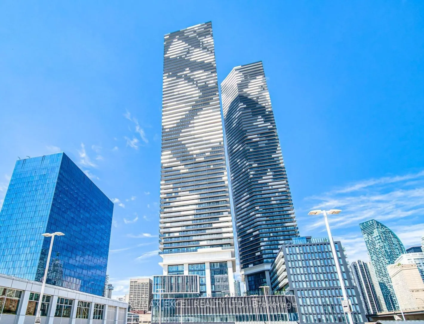 138 Downes Street, #2301