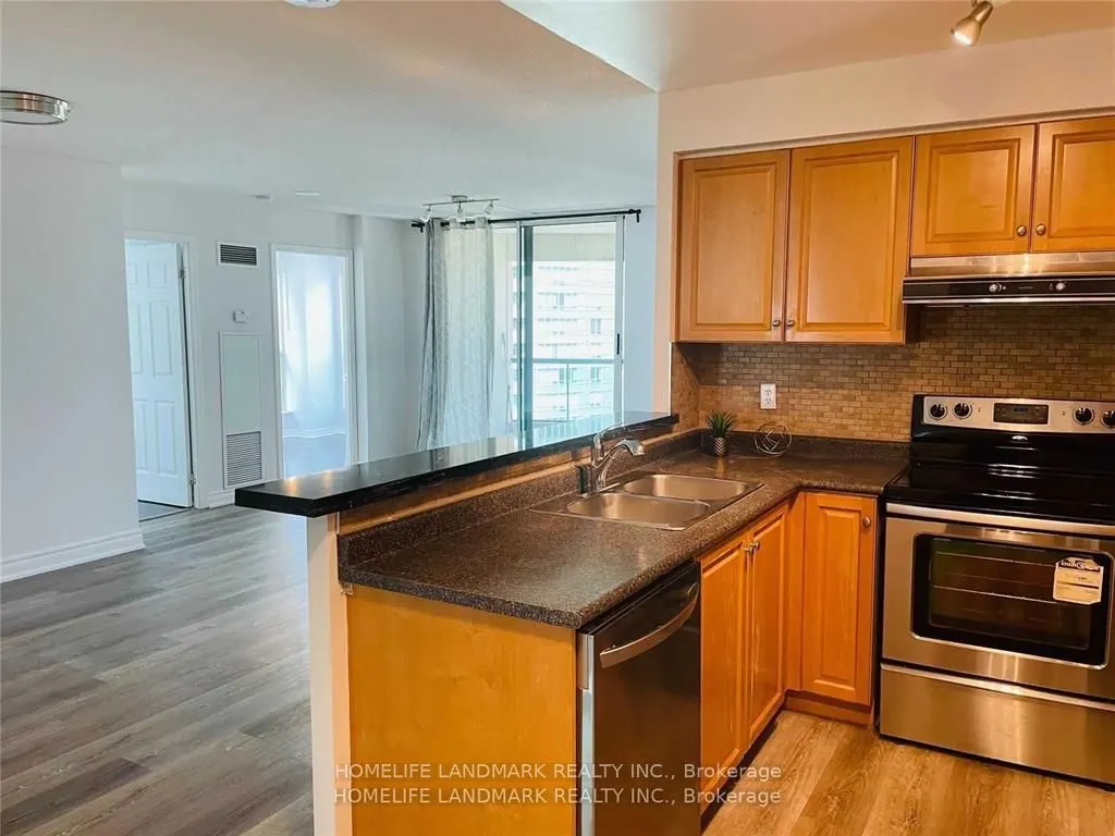 7 Lorraine Drive, #1111