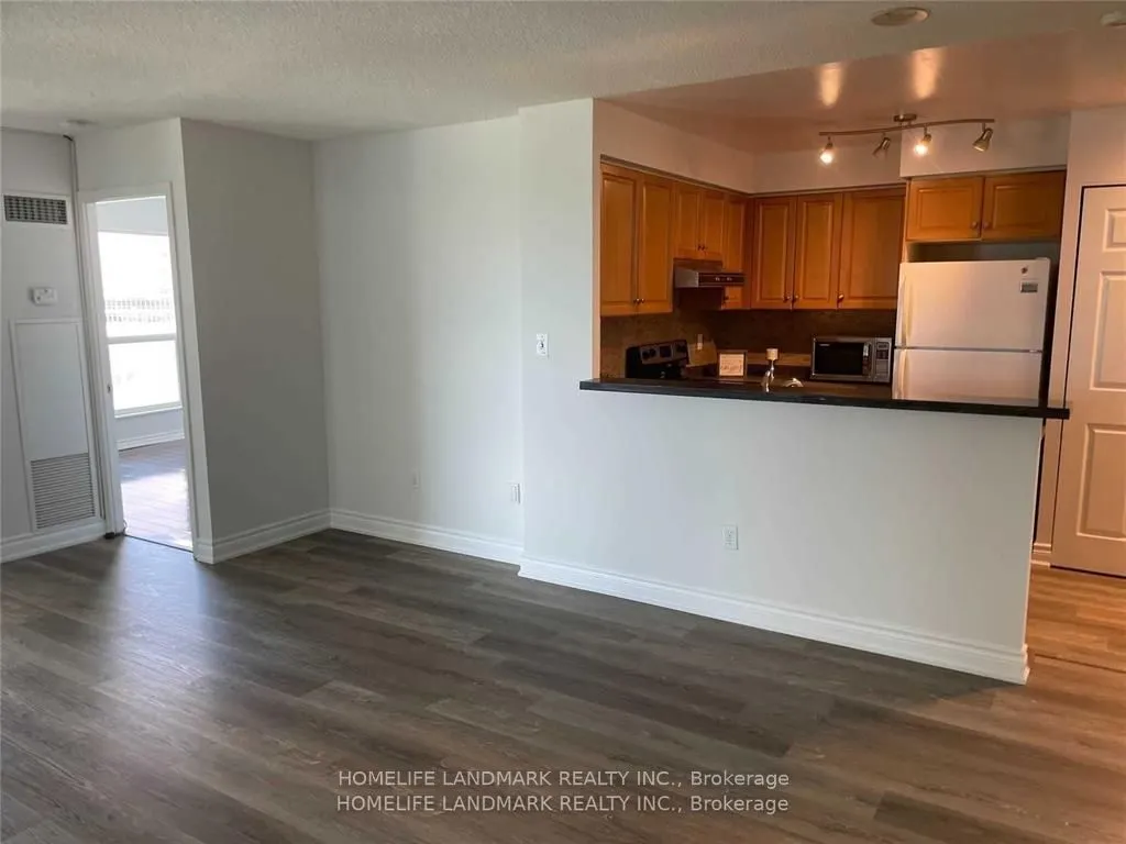 7 Lorraine Drive, #1111