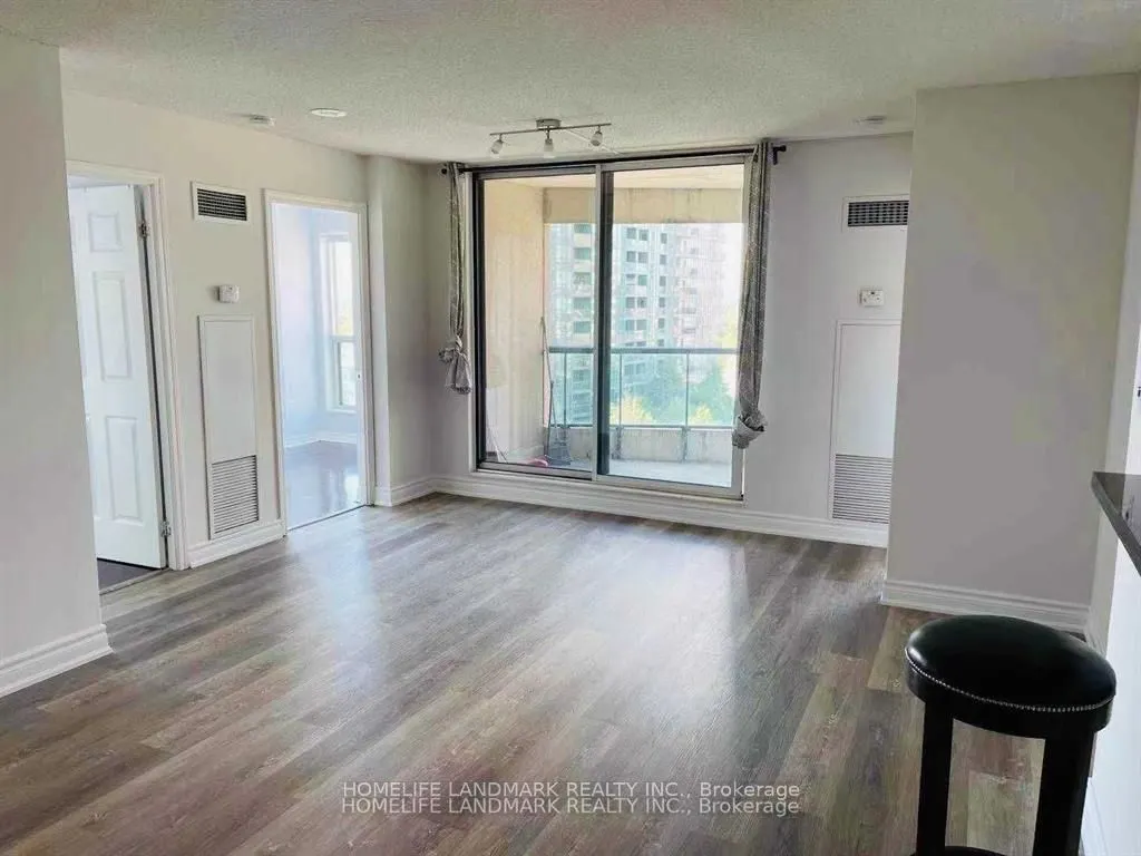 7 Lorraine Drive, #1111