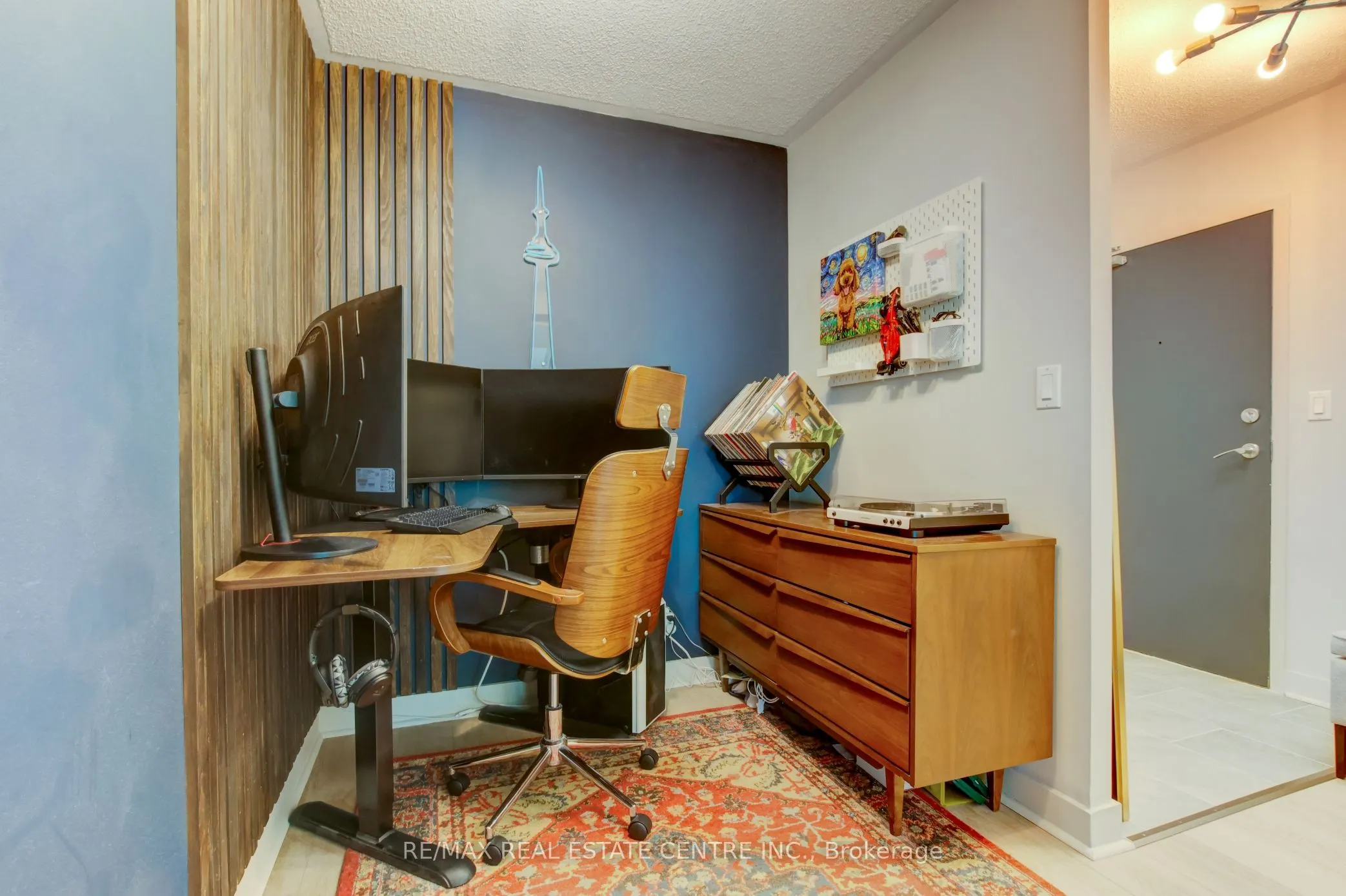 397 Front Street W, #1010