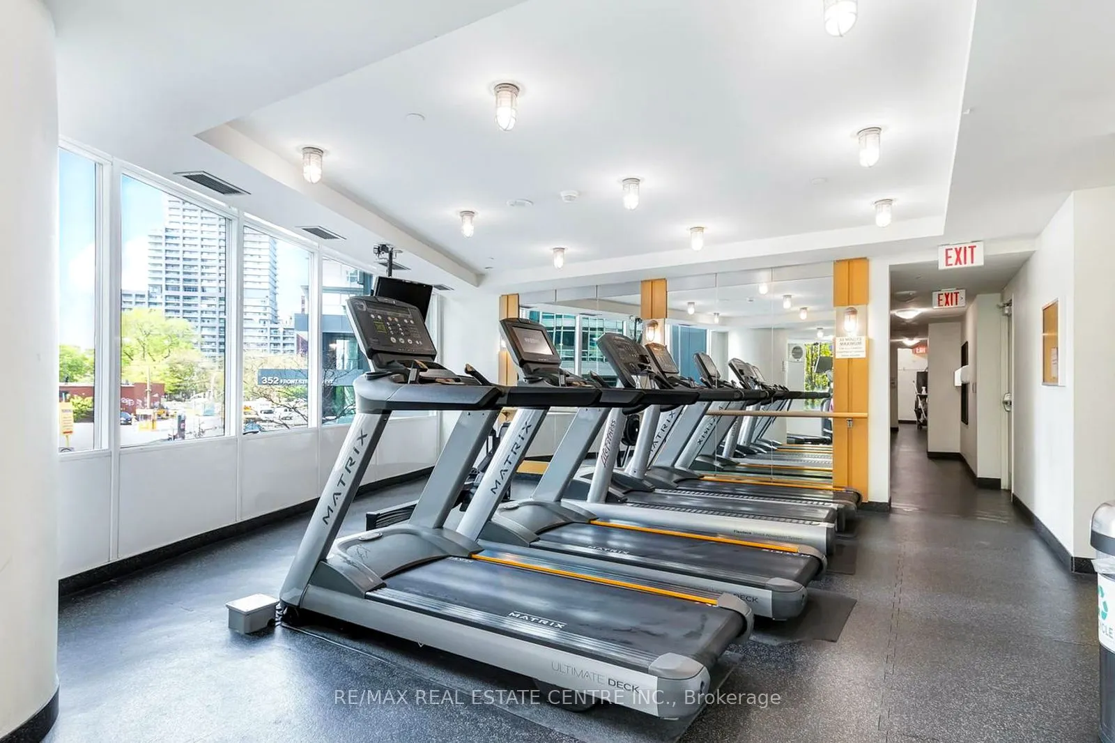 397 Front Street W, #1010