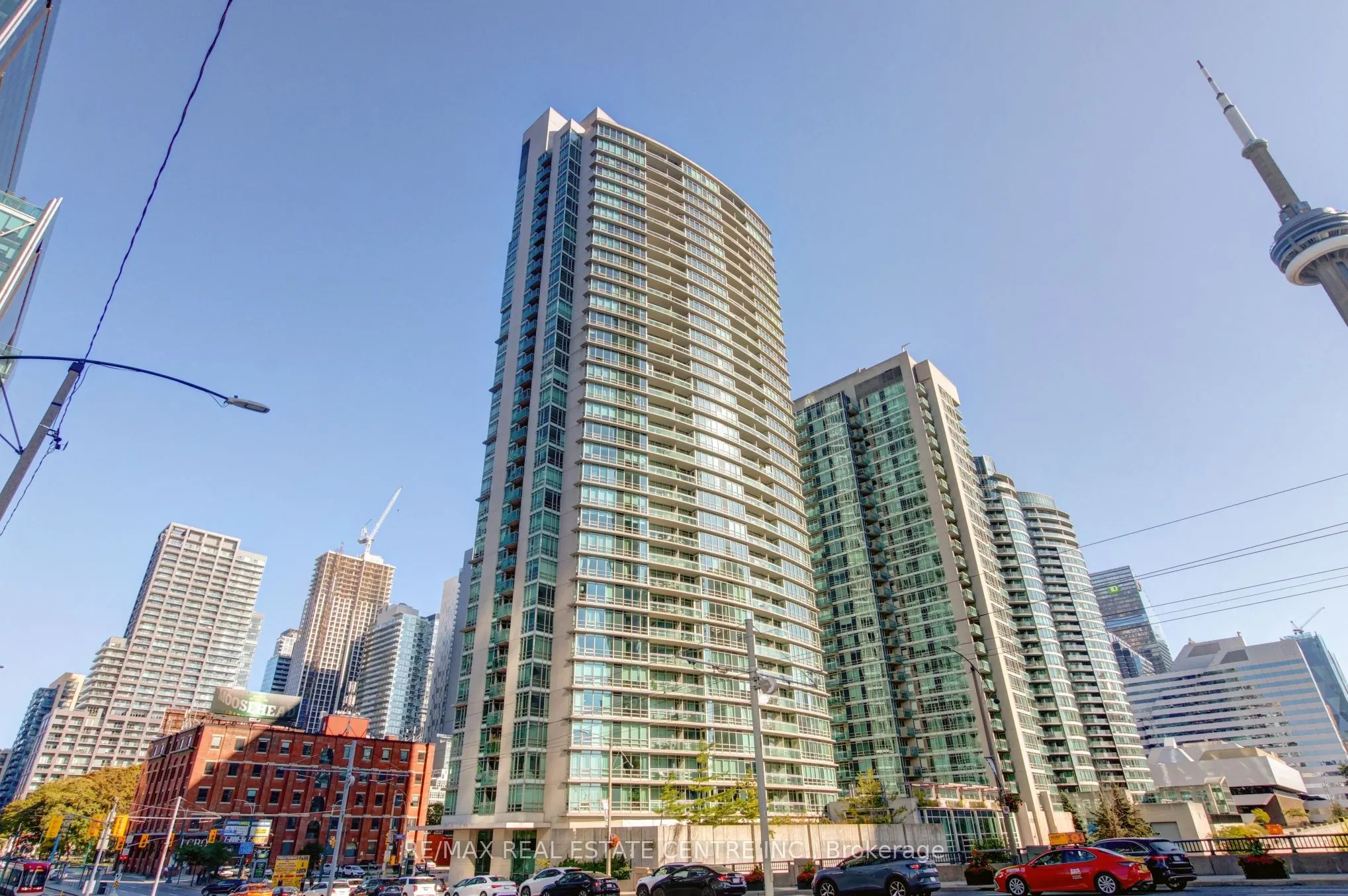 397 Front Street W, #1010